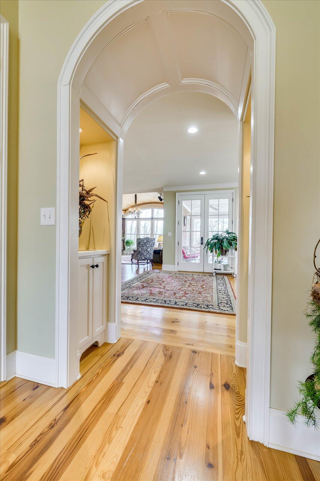 250 Crestridge Drive