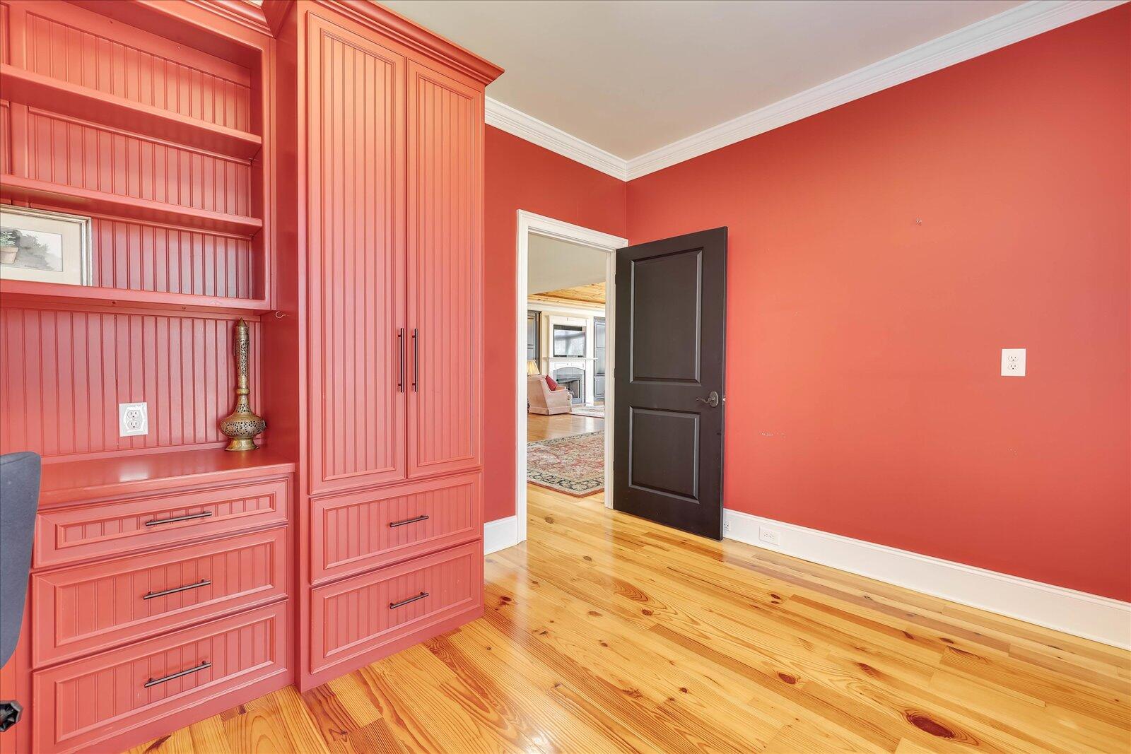 250 Crestridge Drive