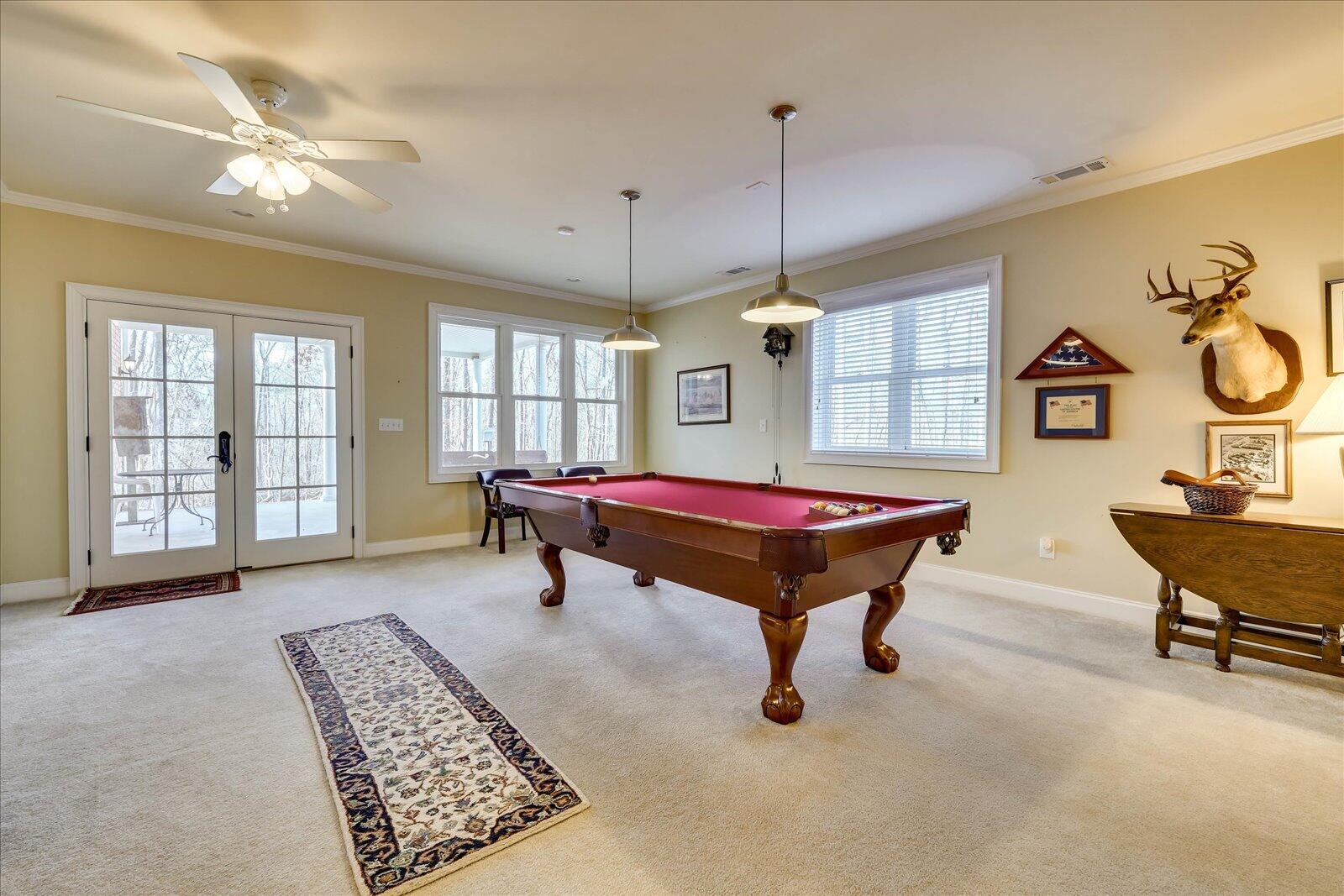 250 Crestridge Drive