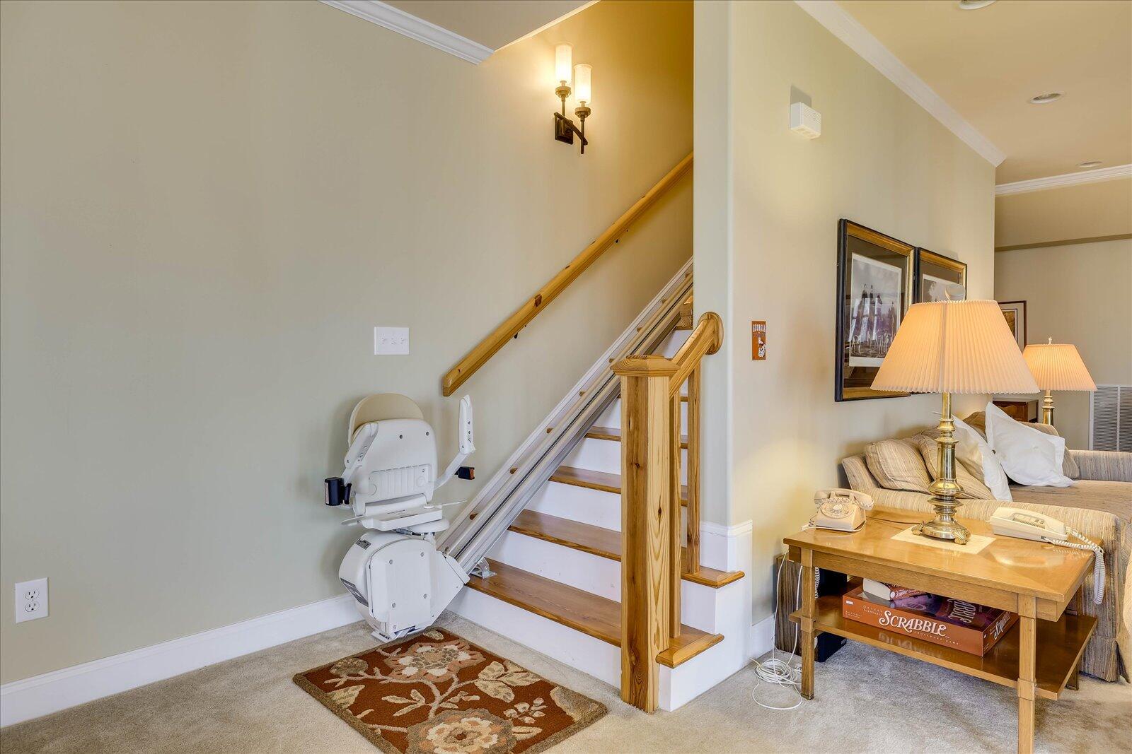 250 Crestridge Drive
