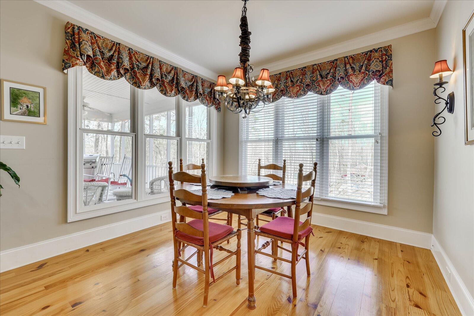 250 Crestridge Drive