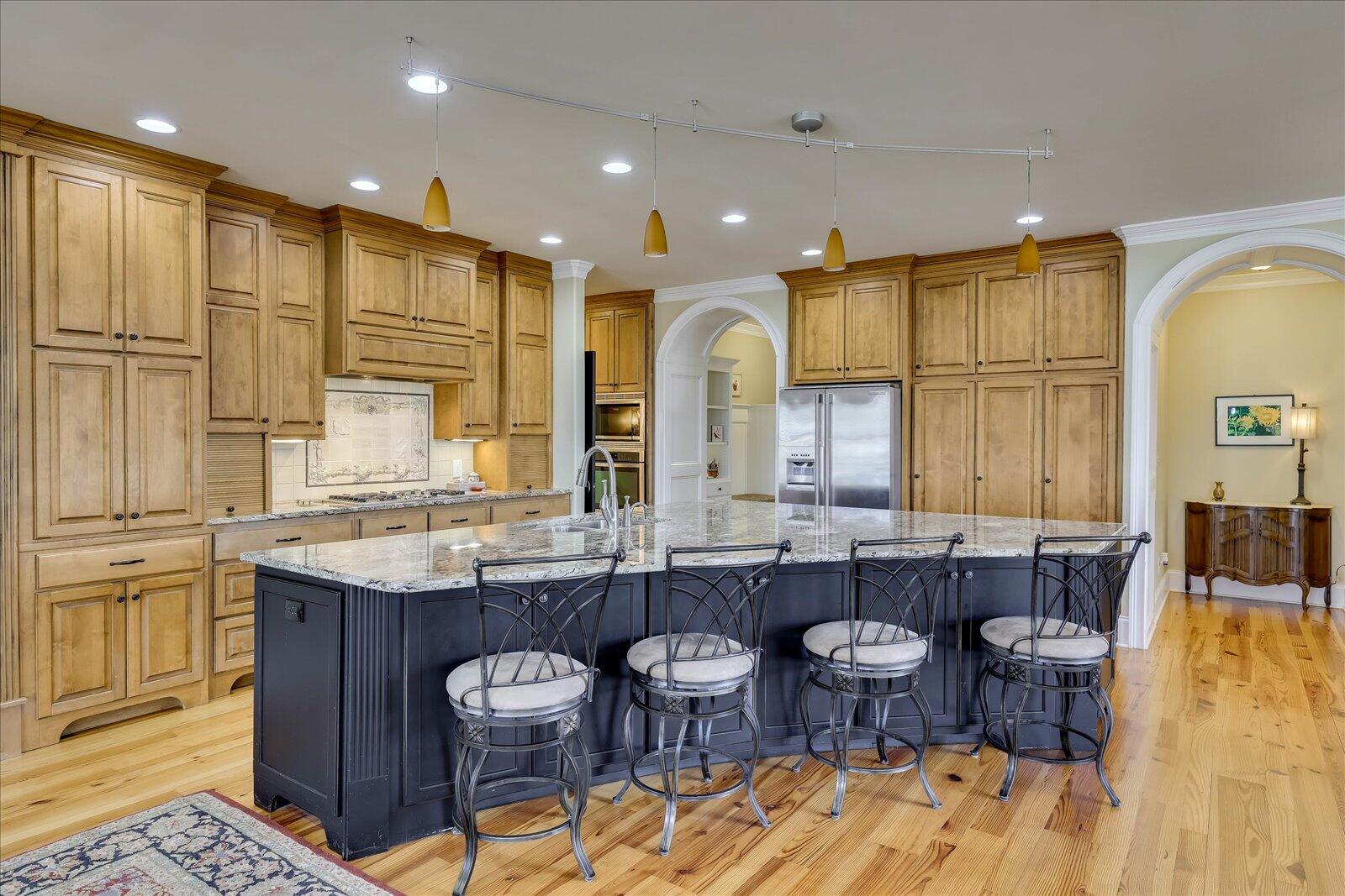 250 Crestridge Drive