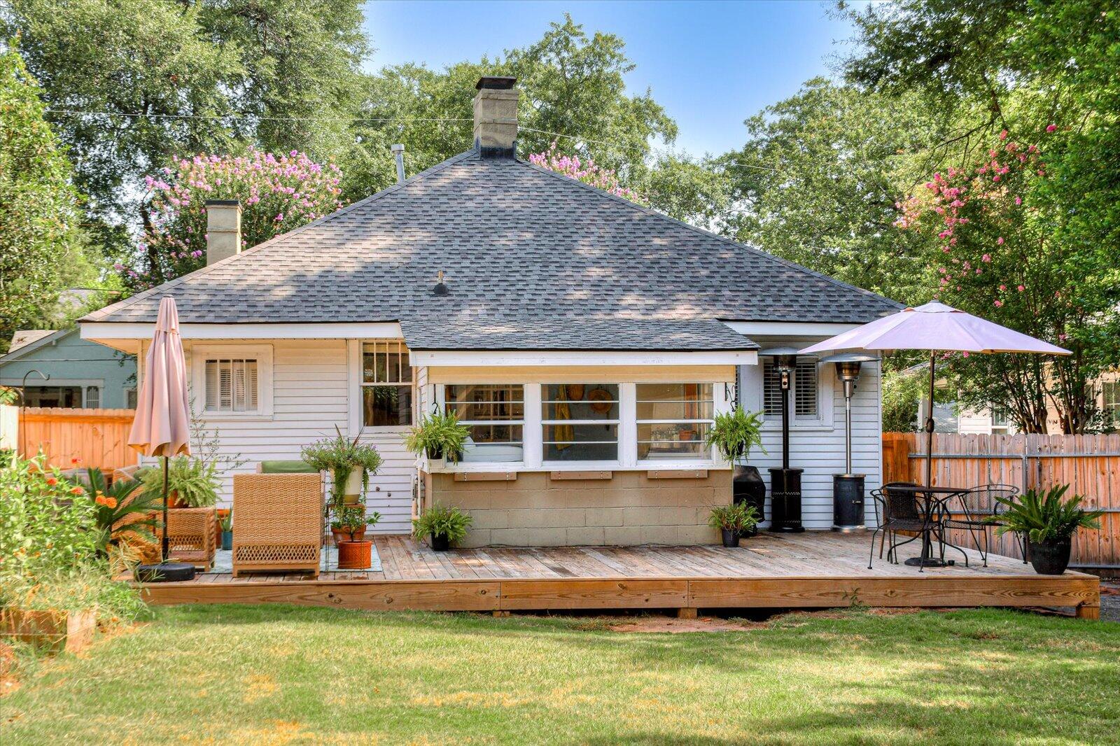 1958 Mcdowell Street