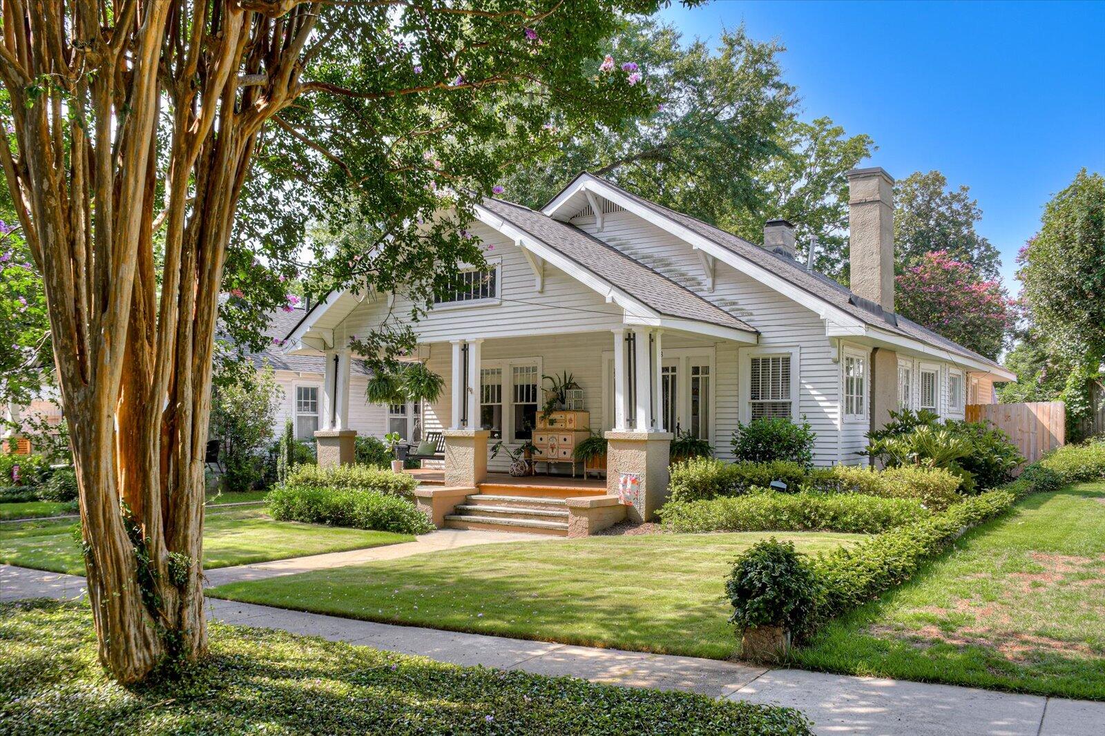 1958 Mcdowell Street