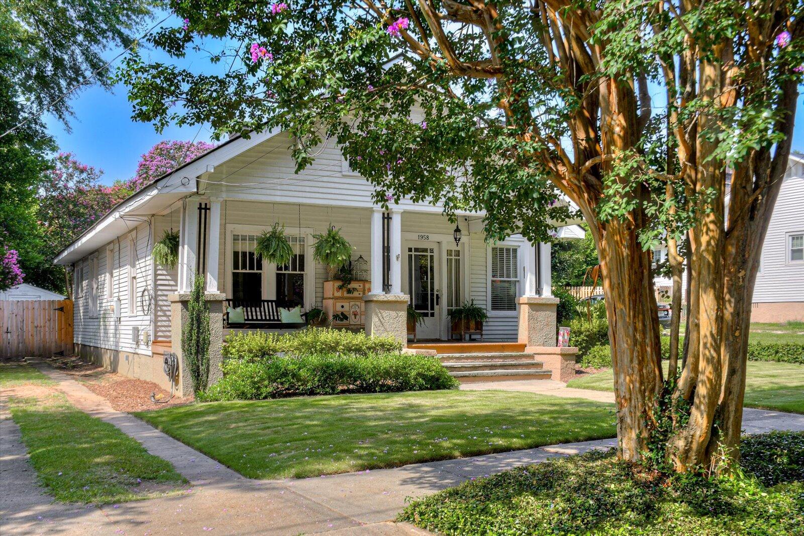 1958 Mcdowell Street