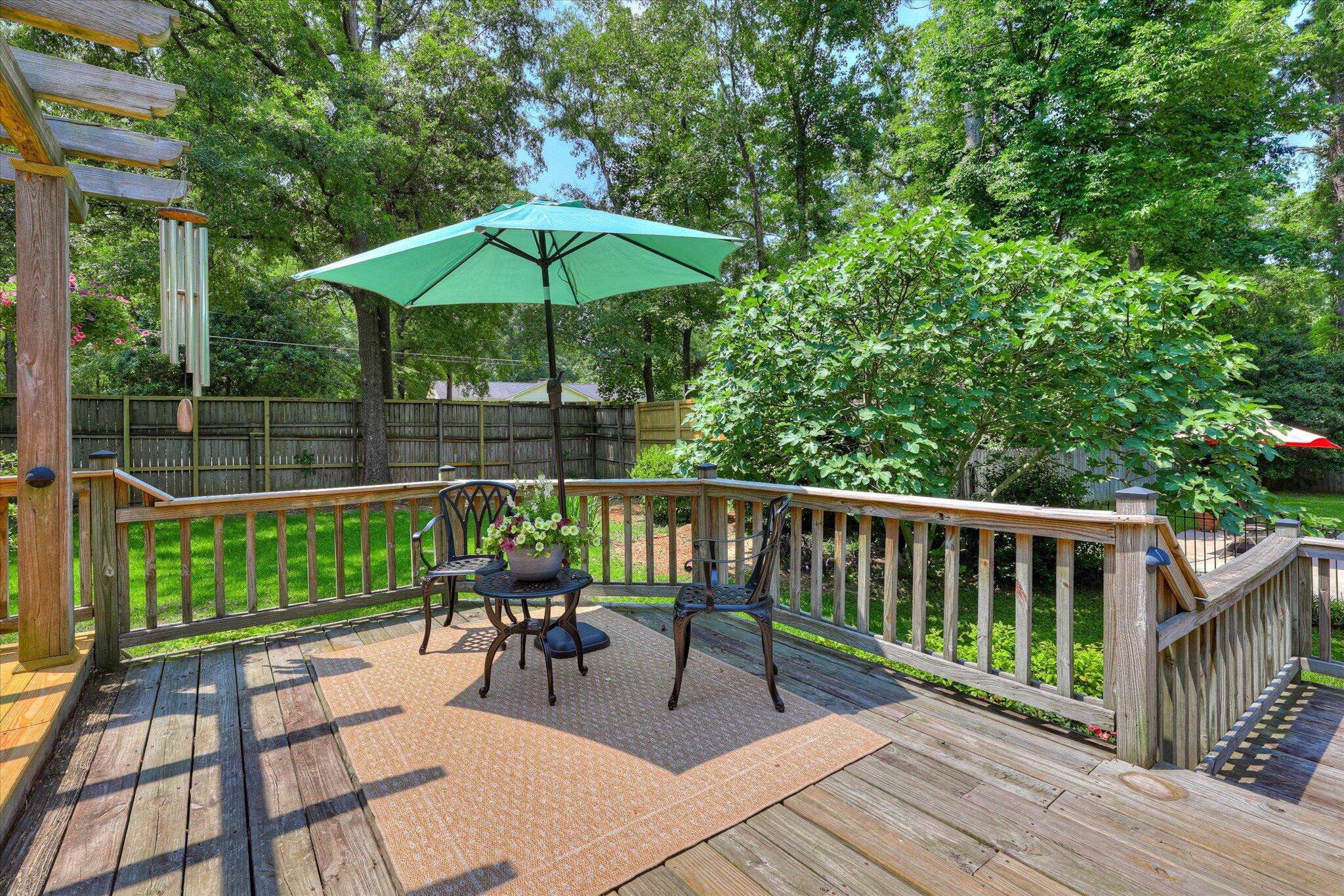213 Oak Lane