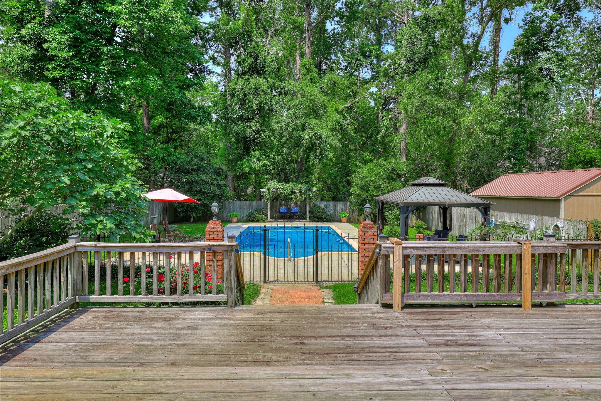 213 Oak Lane