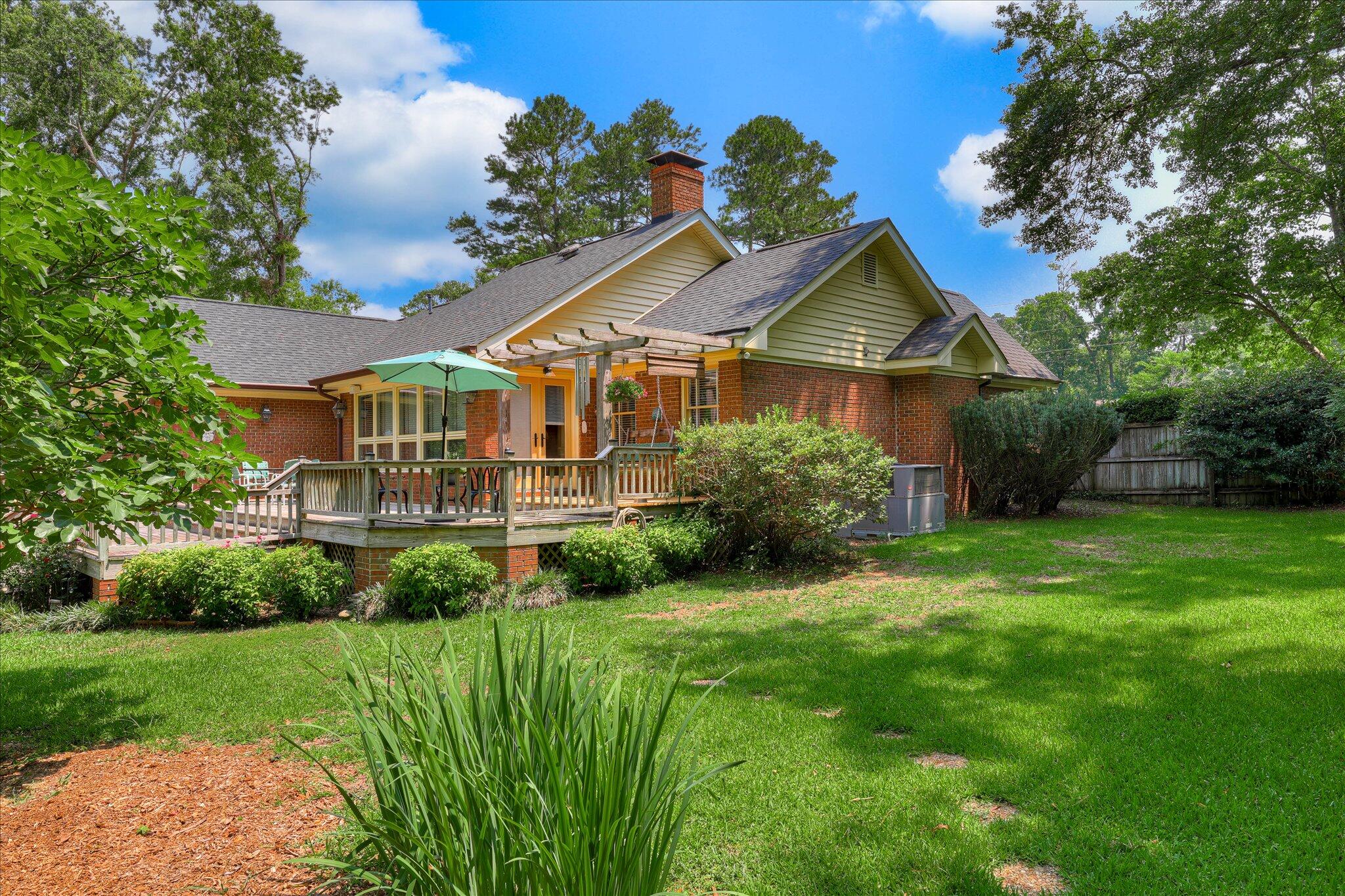 213 Oak Lane