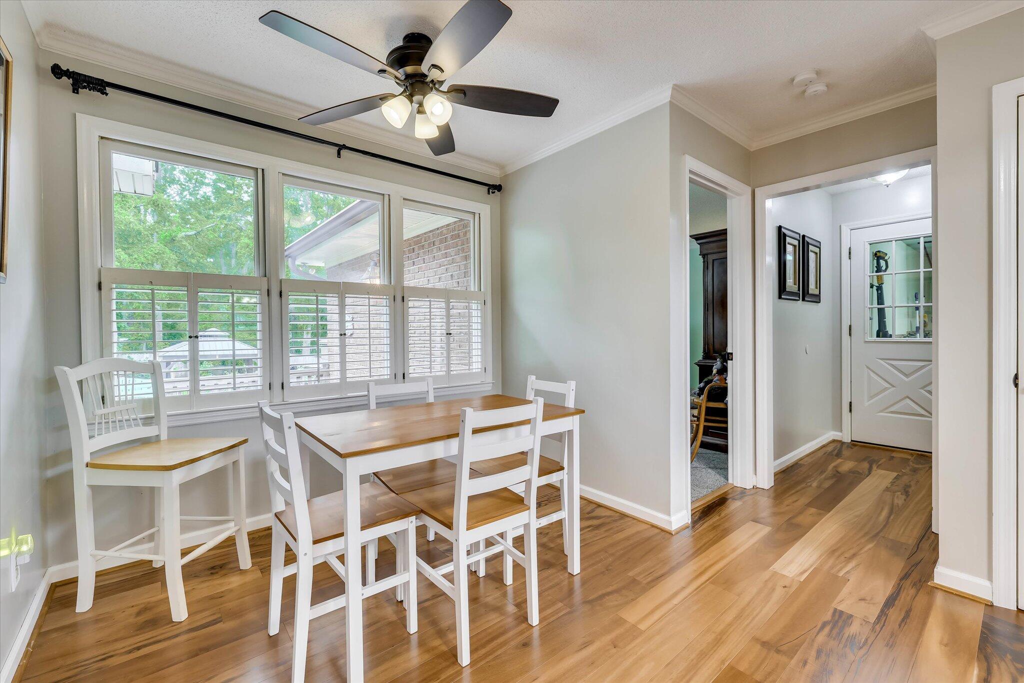 213 Oak Lane