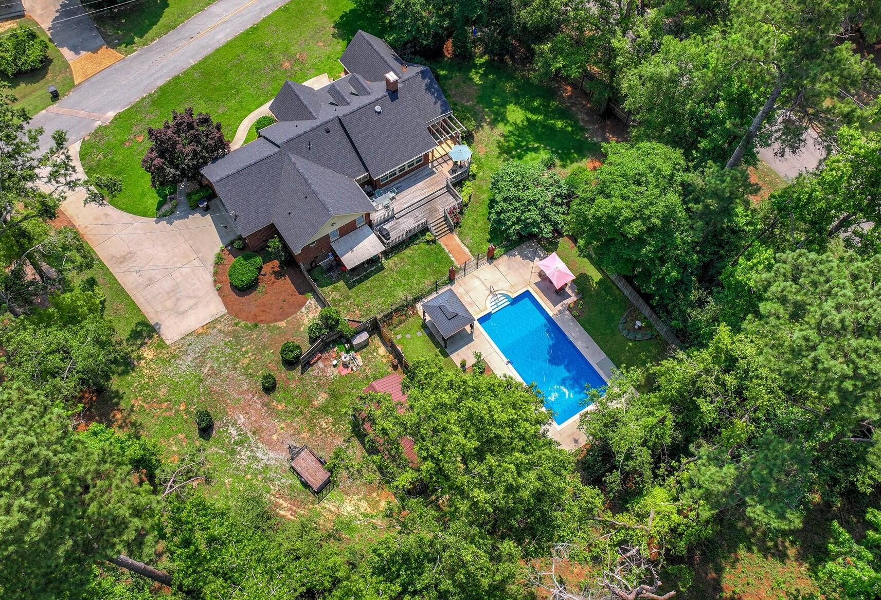 213 Oak Lane