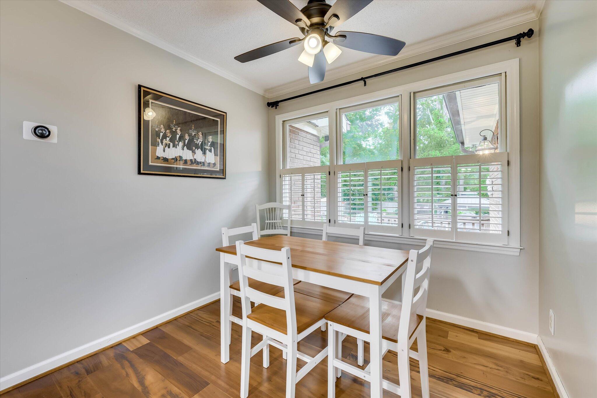 213 Oak Lane