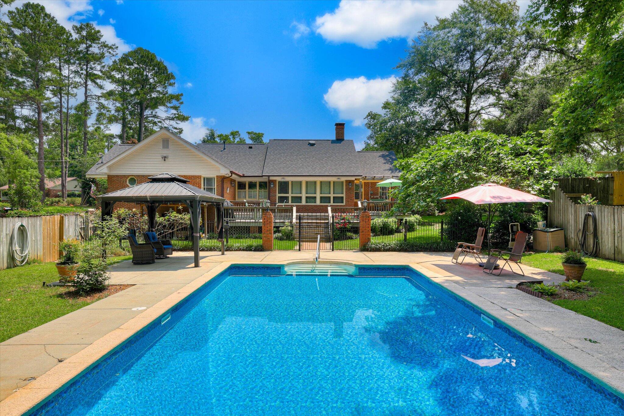 213 Oak Lane