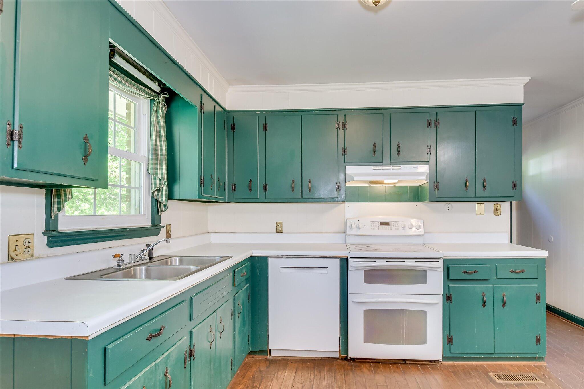 413 Mcintosh Drive