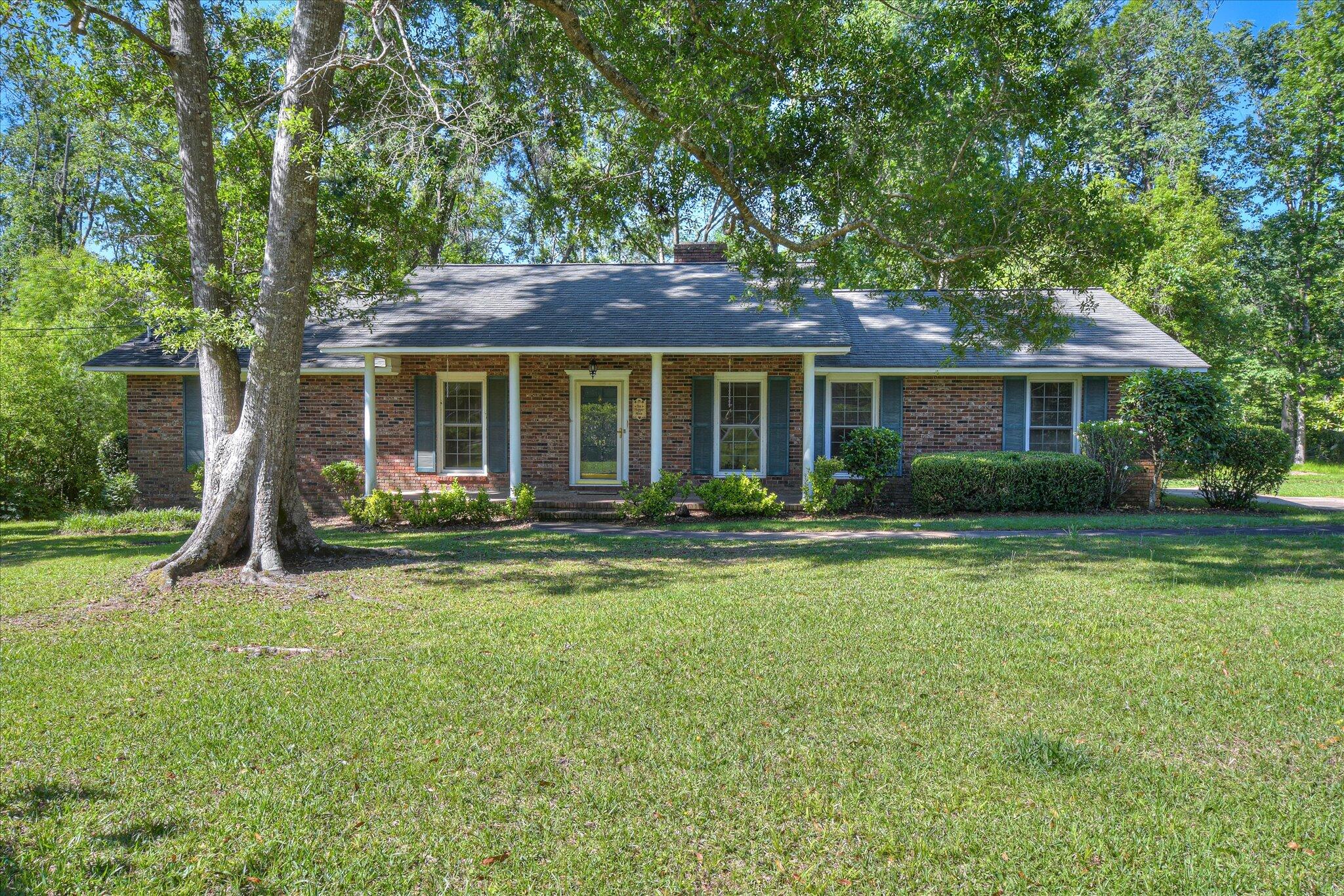 413 Mcintosh Drive
