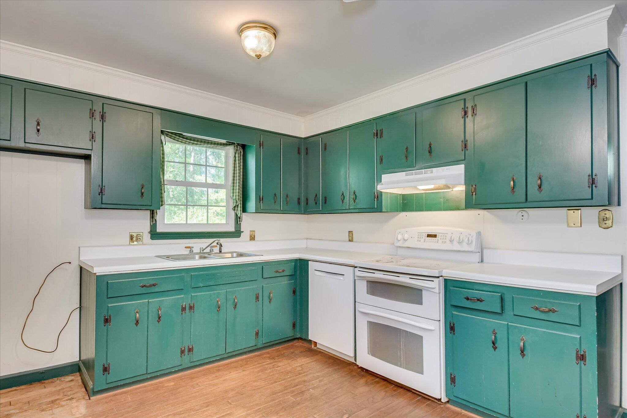 413 Mcintosh Drive