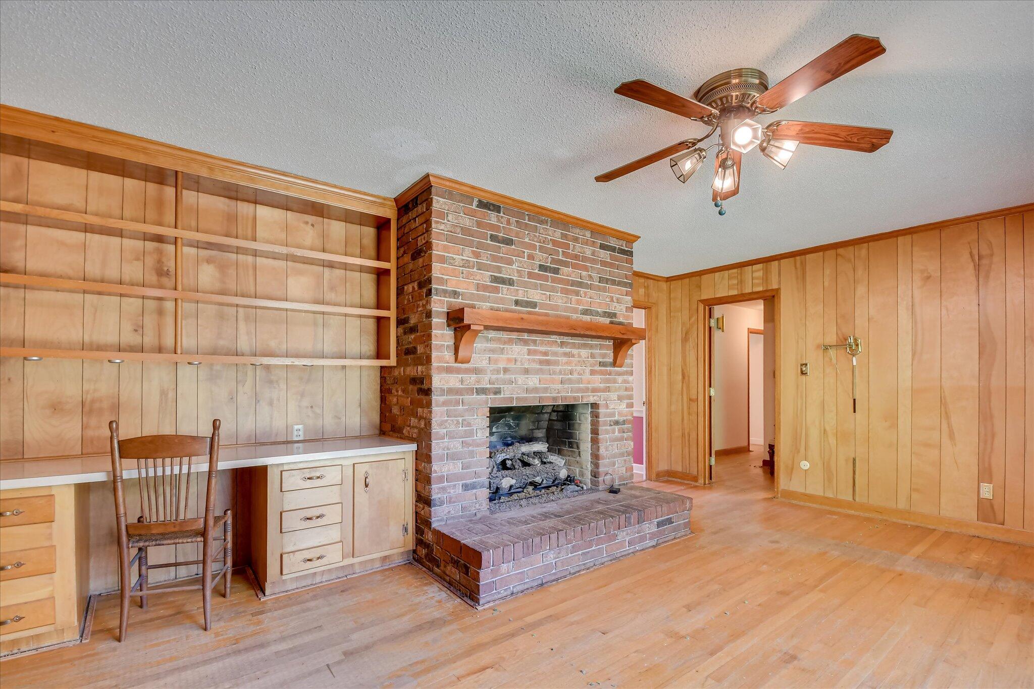 413 Mcintosh Drive