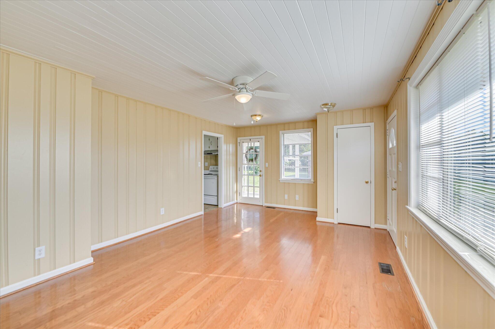 462 W Fourth Street