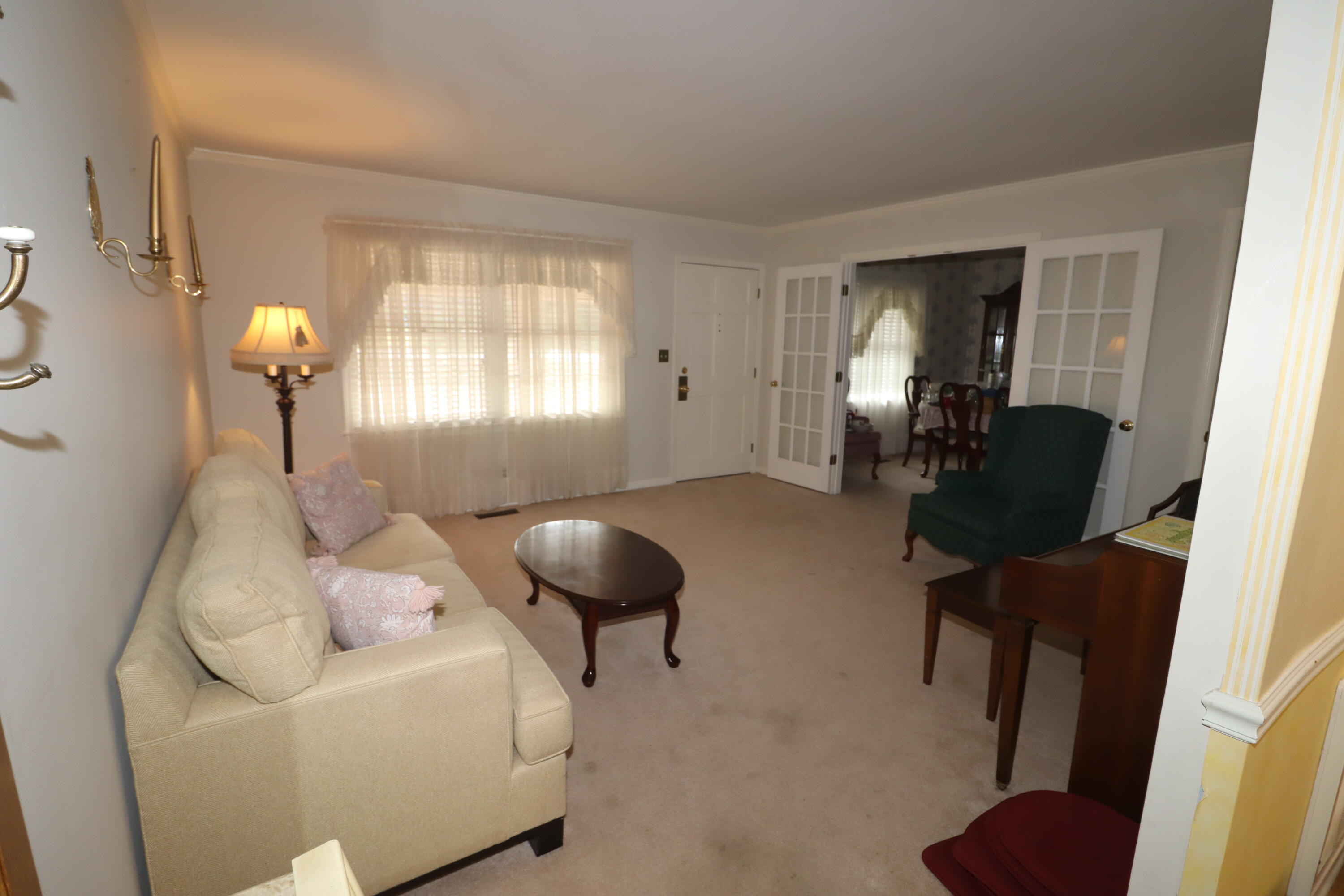 640 Cherokee Drive