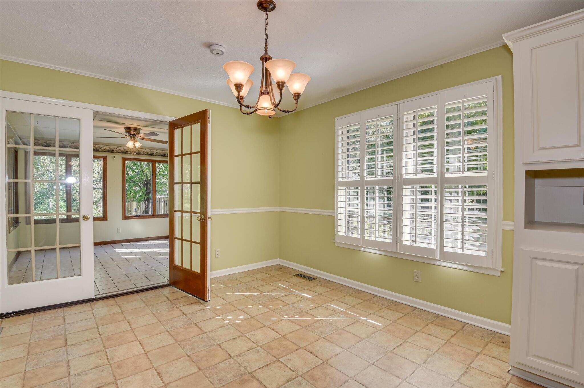 212 Oak Lane