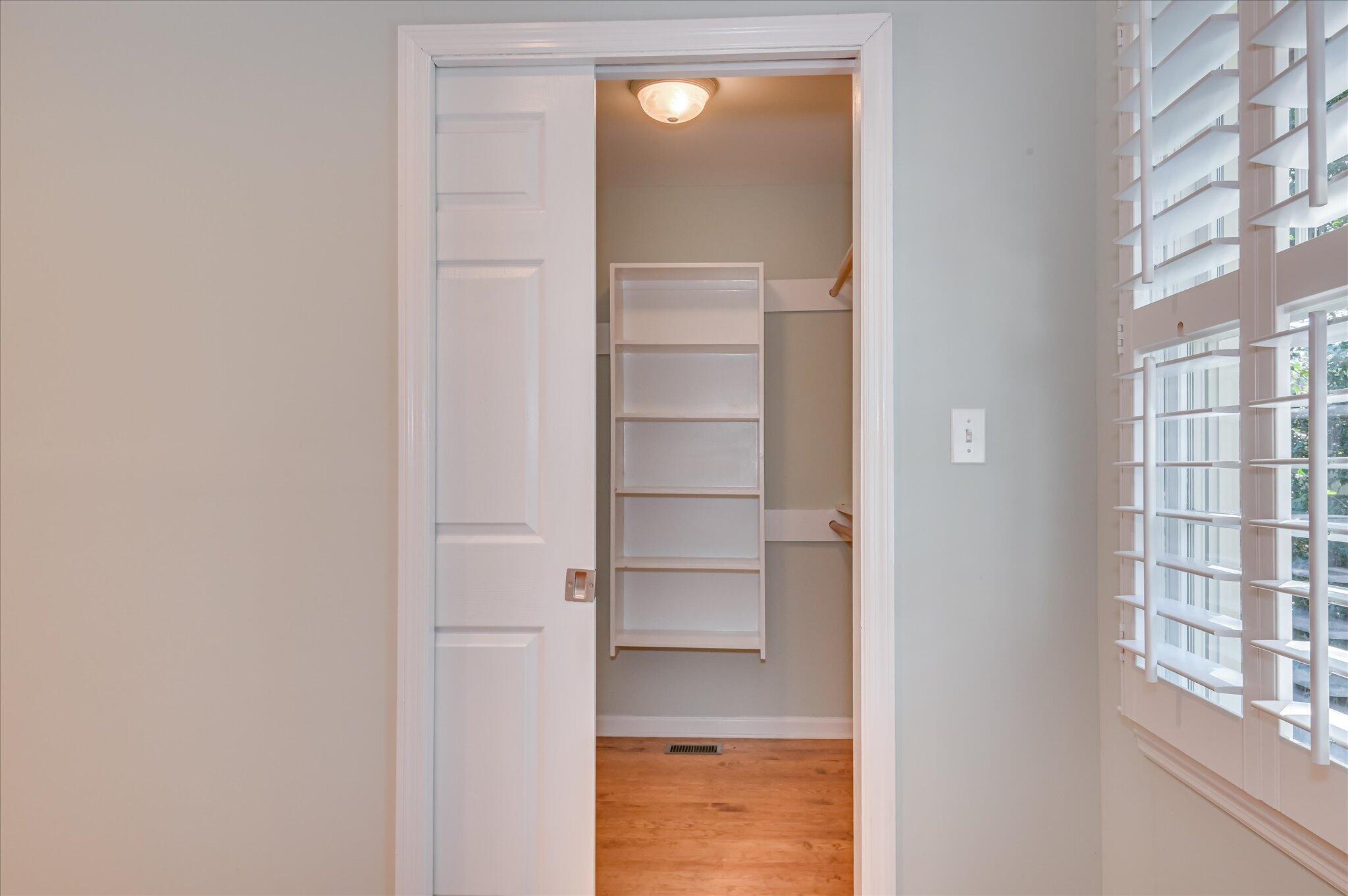 212 Oak Lane