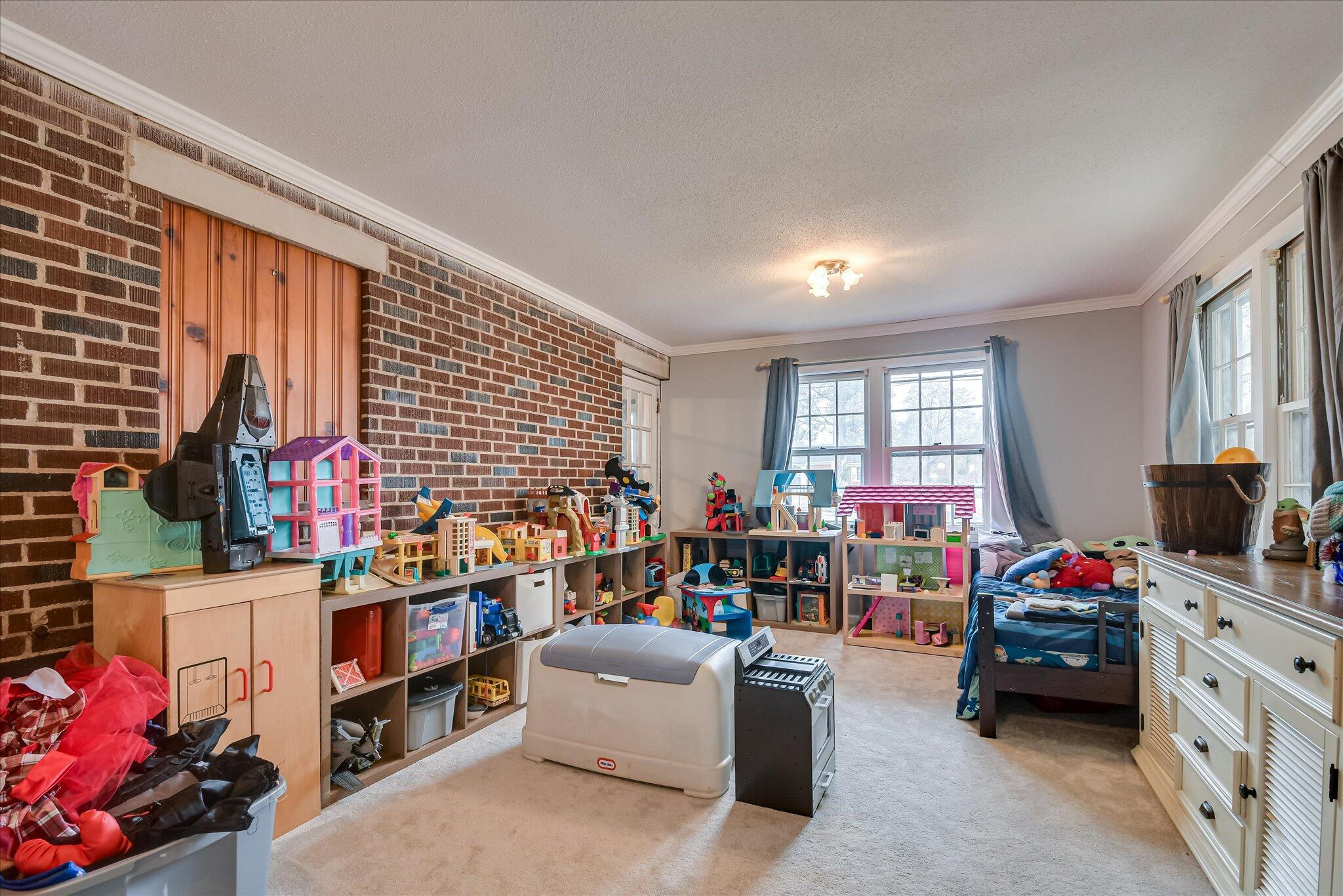 511 Victory Drive