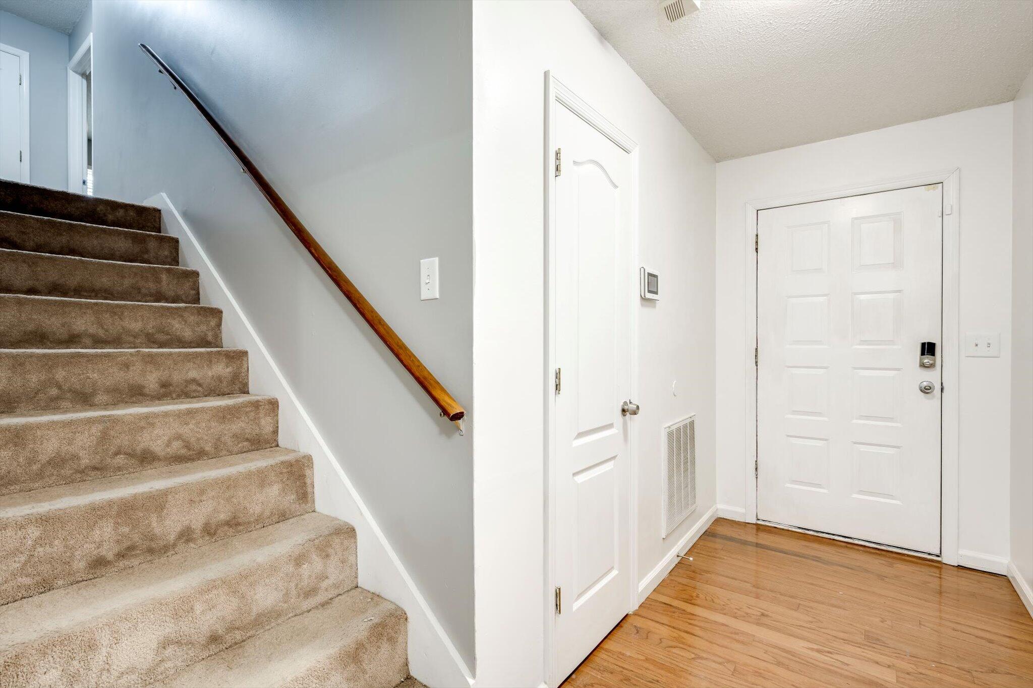 2508 Sand Ridge Court