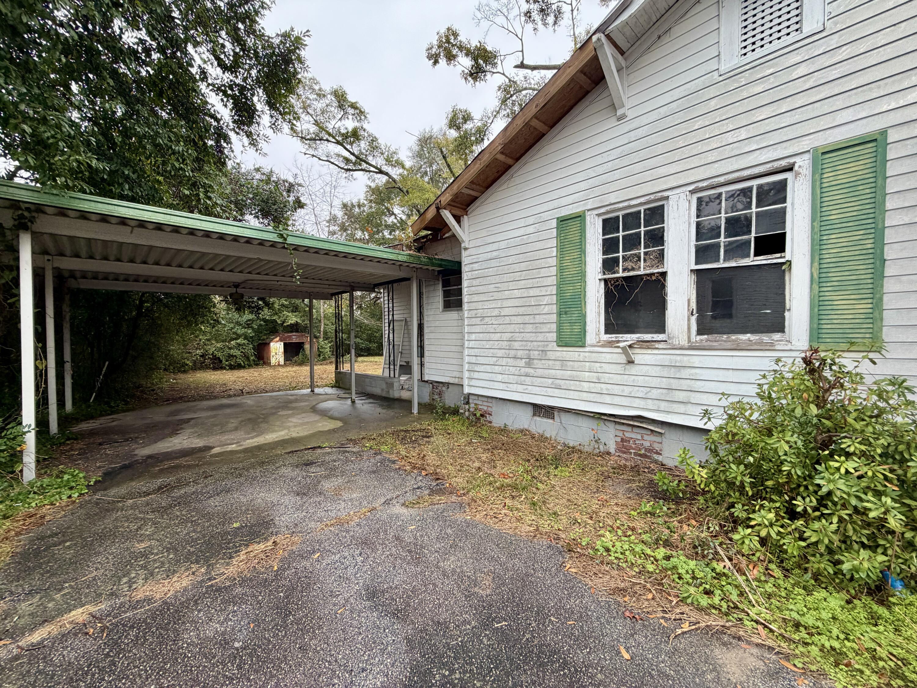 316 College Avenue