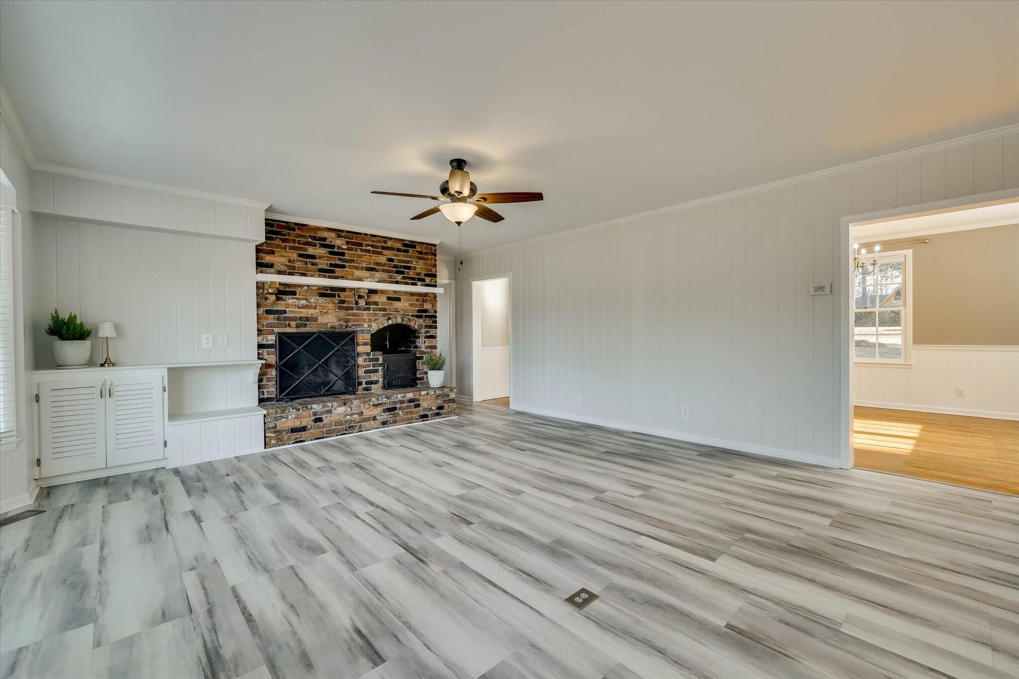 134 Lake Bluff Drive