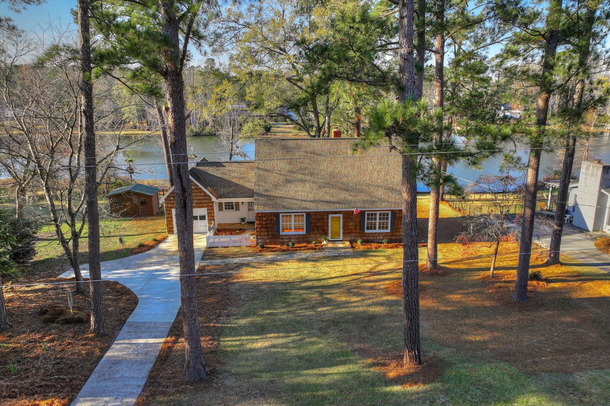 134 Lake Bluff Drive