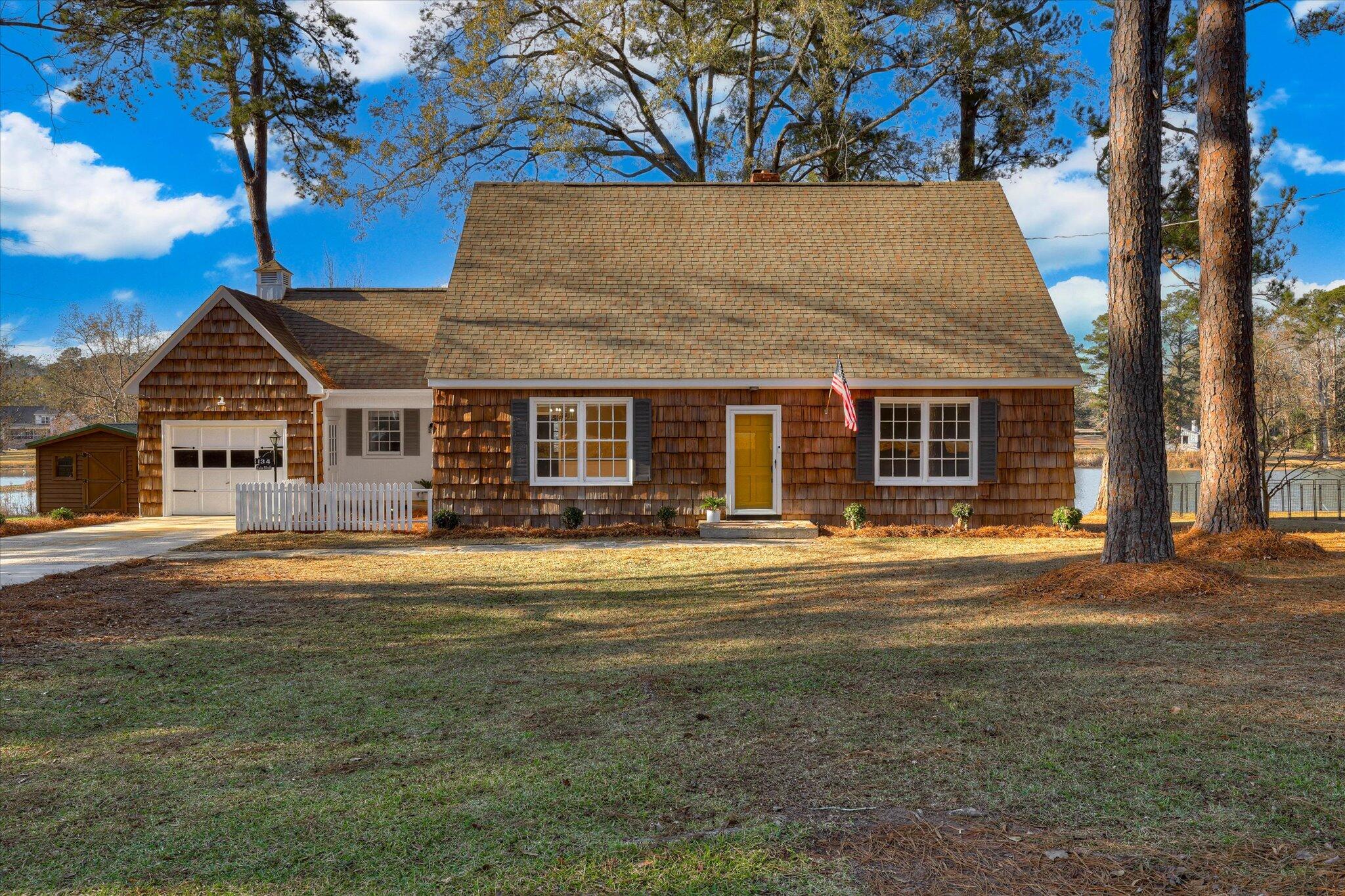 134 Lake Bluff Drive