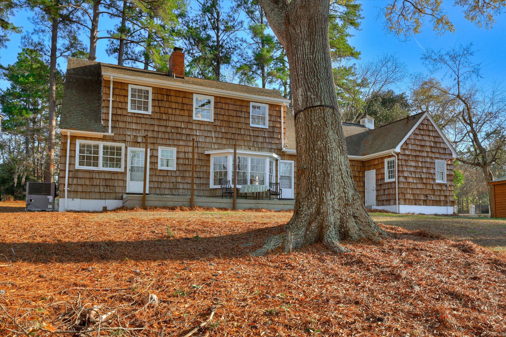 134 Lake Bluff Drive