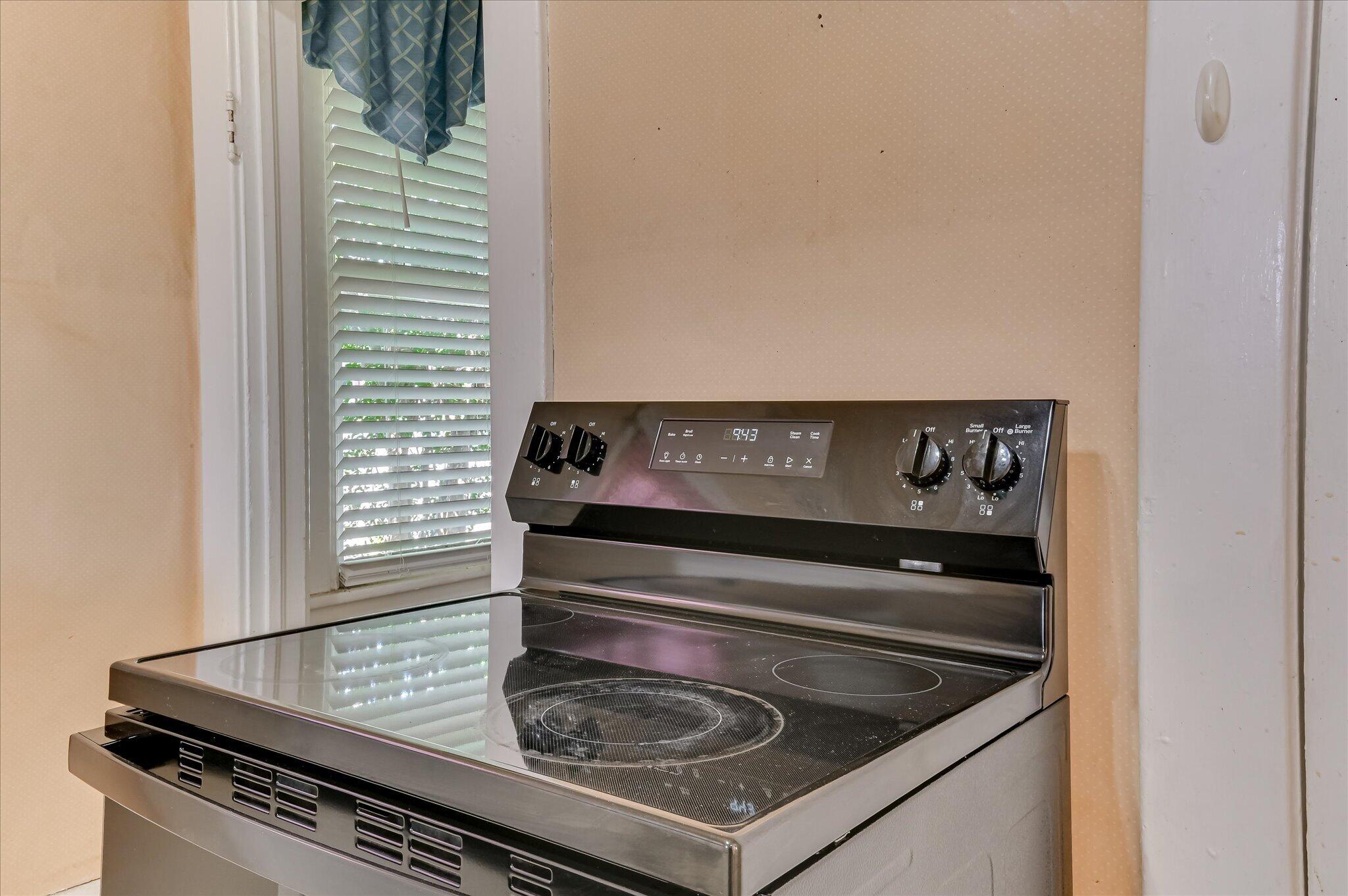 110 E 8th Street