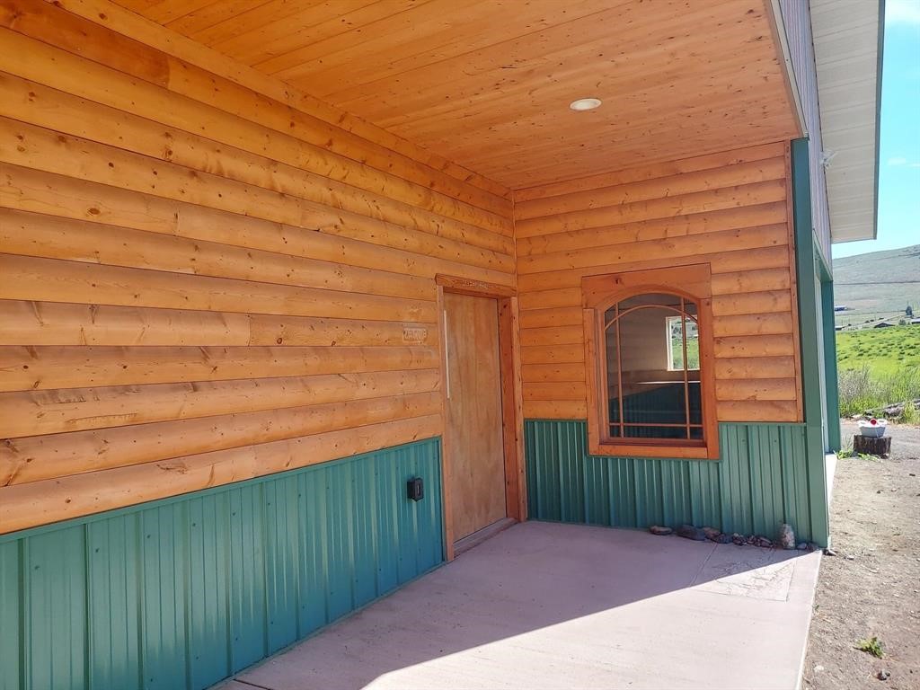 29 Walking Horse Way