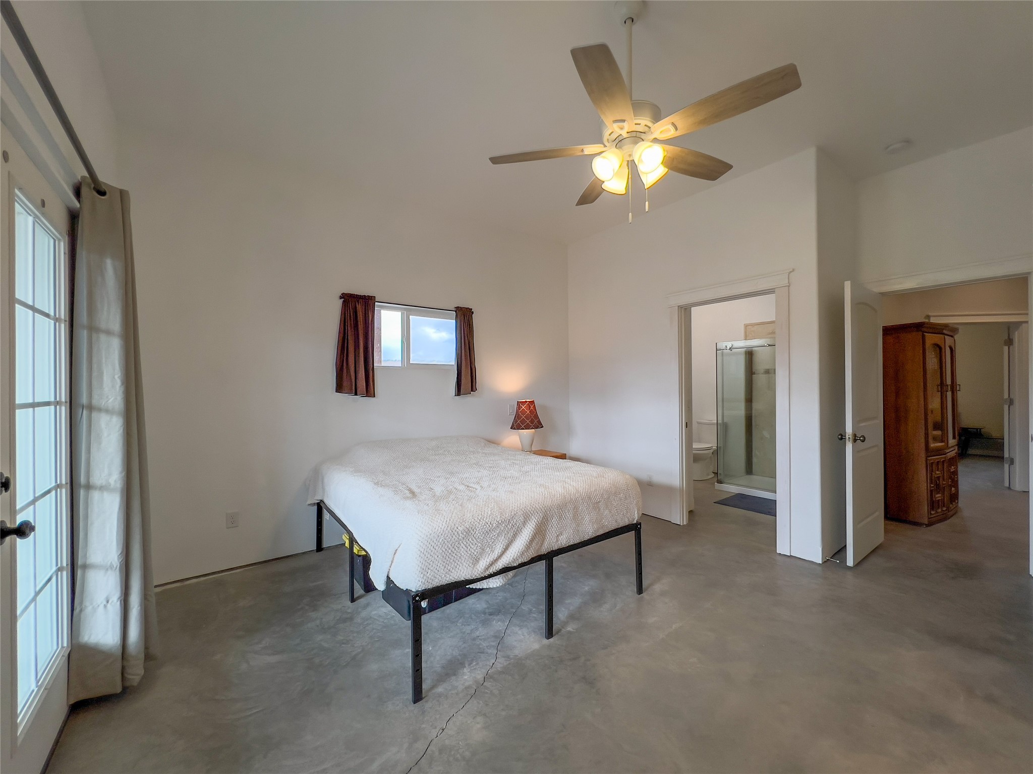 29 Walking Horse Way