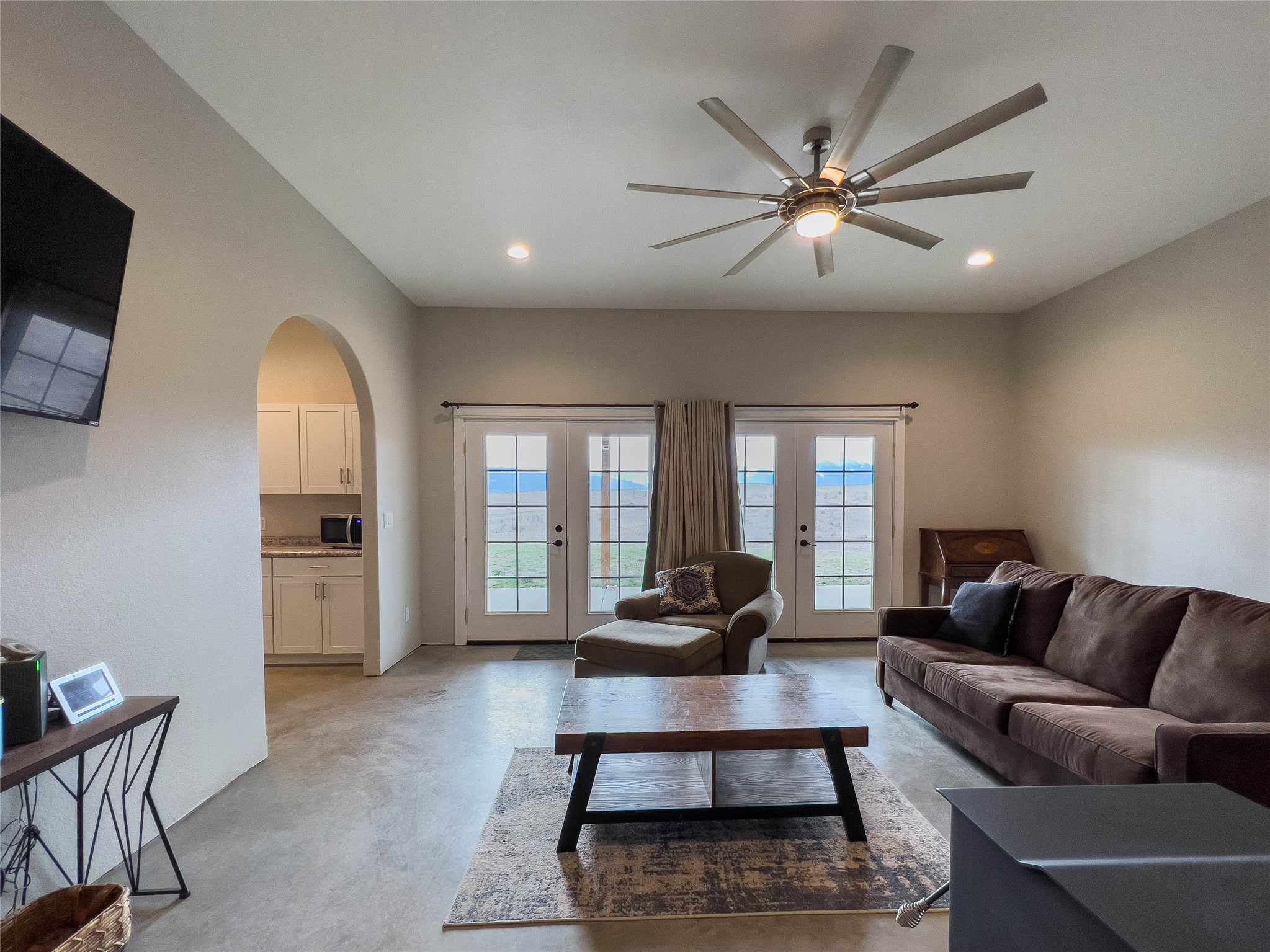 29 Walking Horse Way