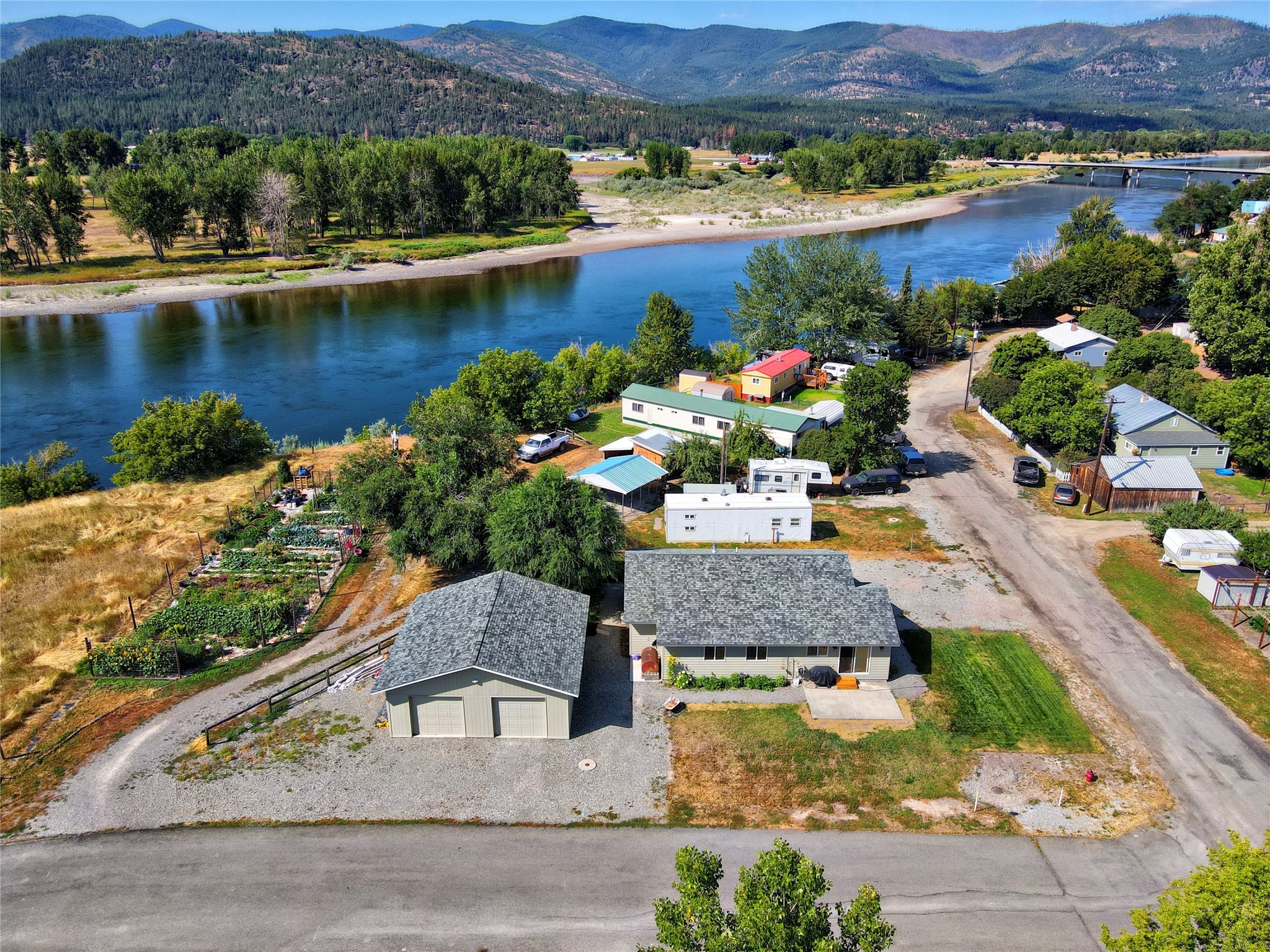 401 S Hubbard Street