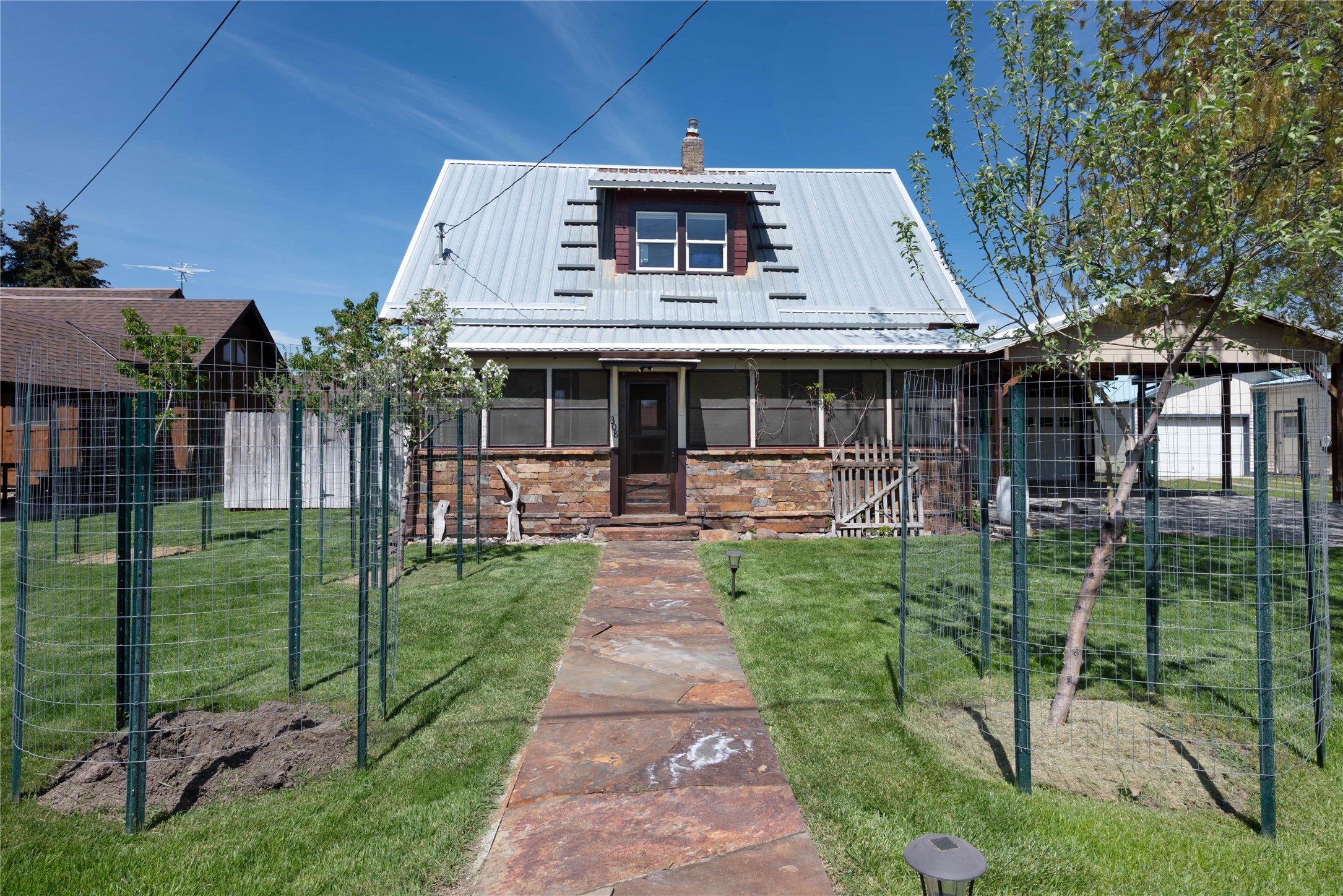 308 Walnut Street