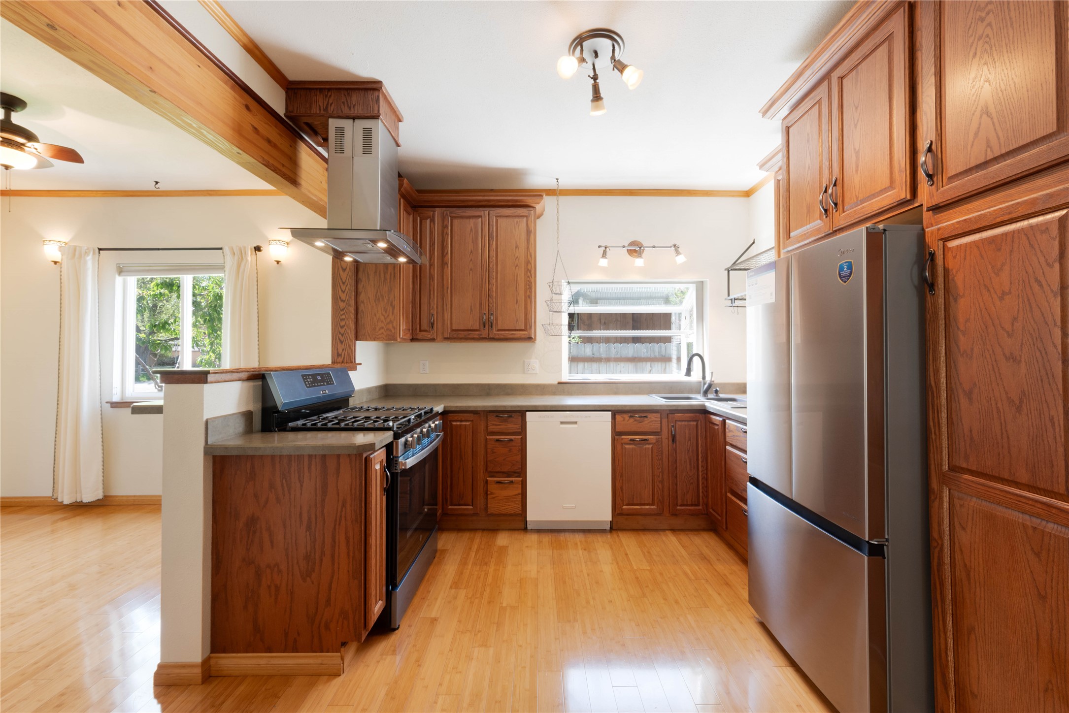 308 Walnut Street