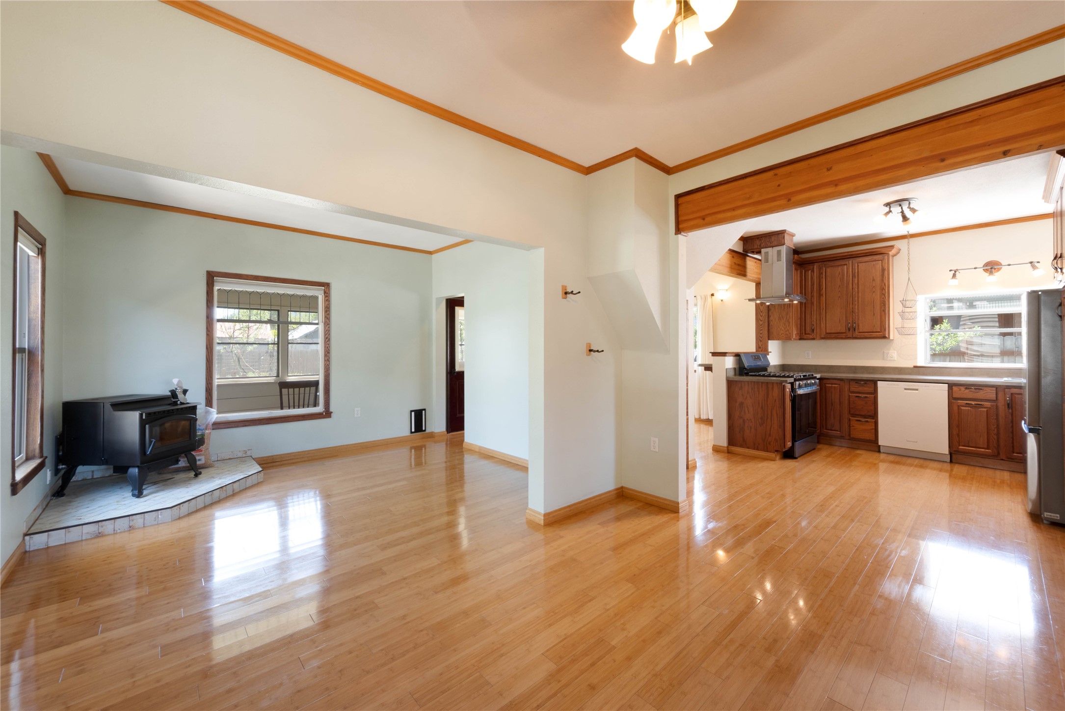 308 Walnut Street
