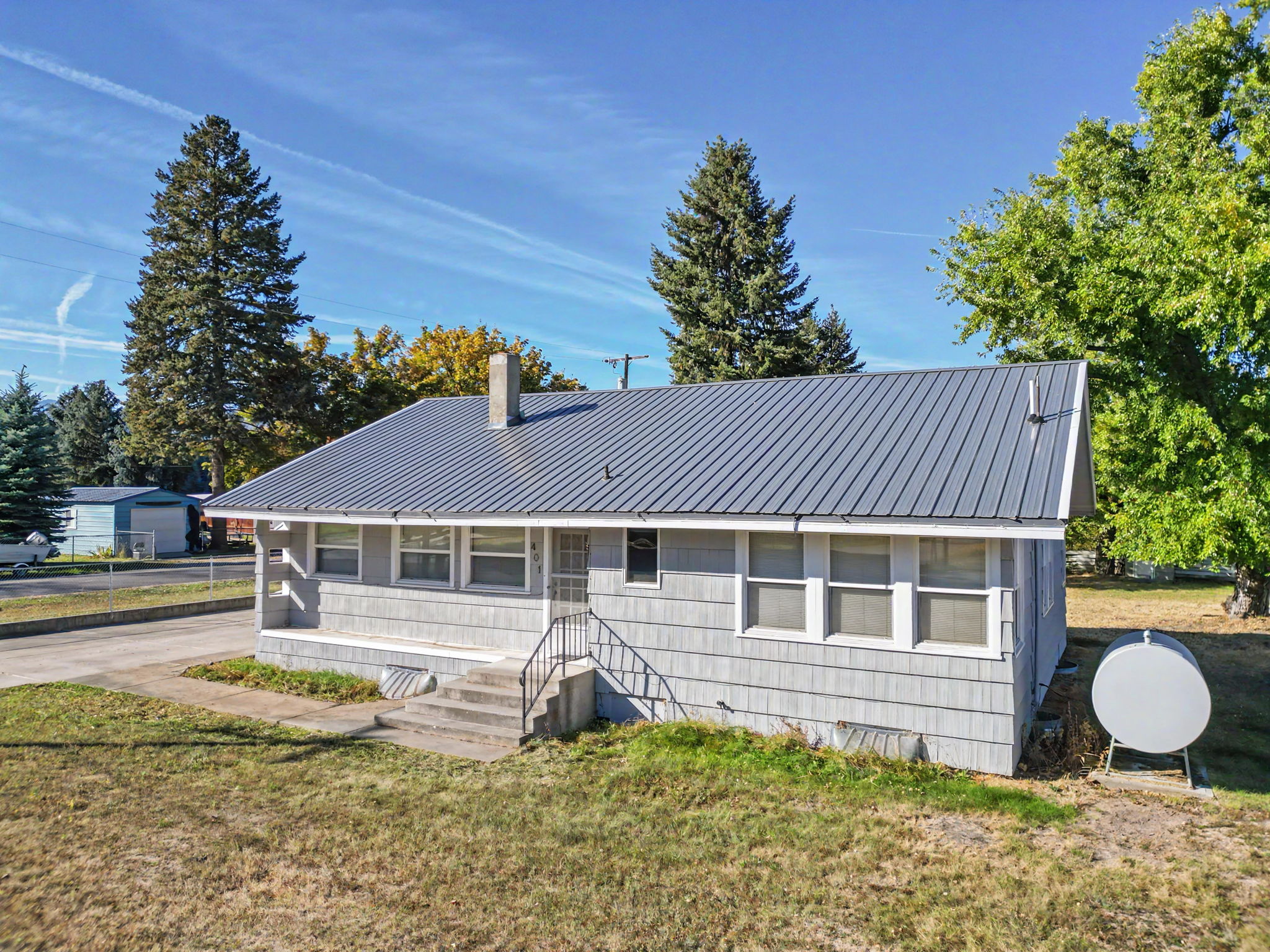 401 Clayton Street