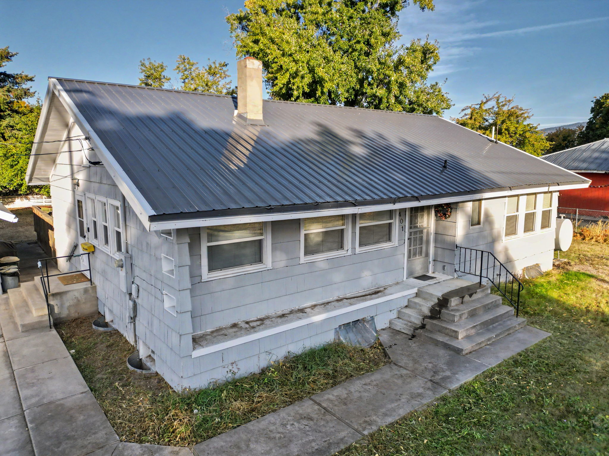 401 Clayton Street