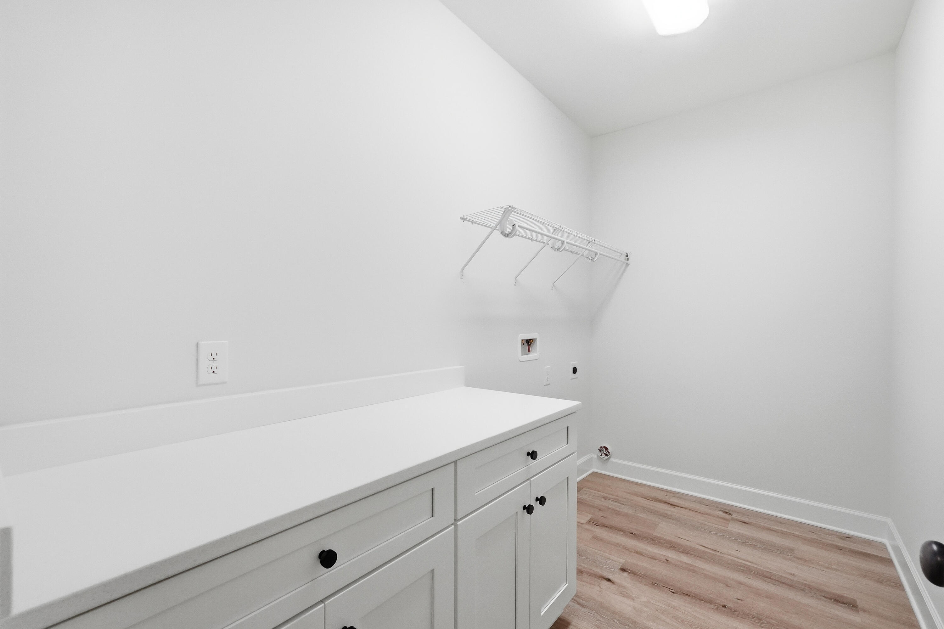 11 NW Wright Parkway