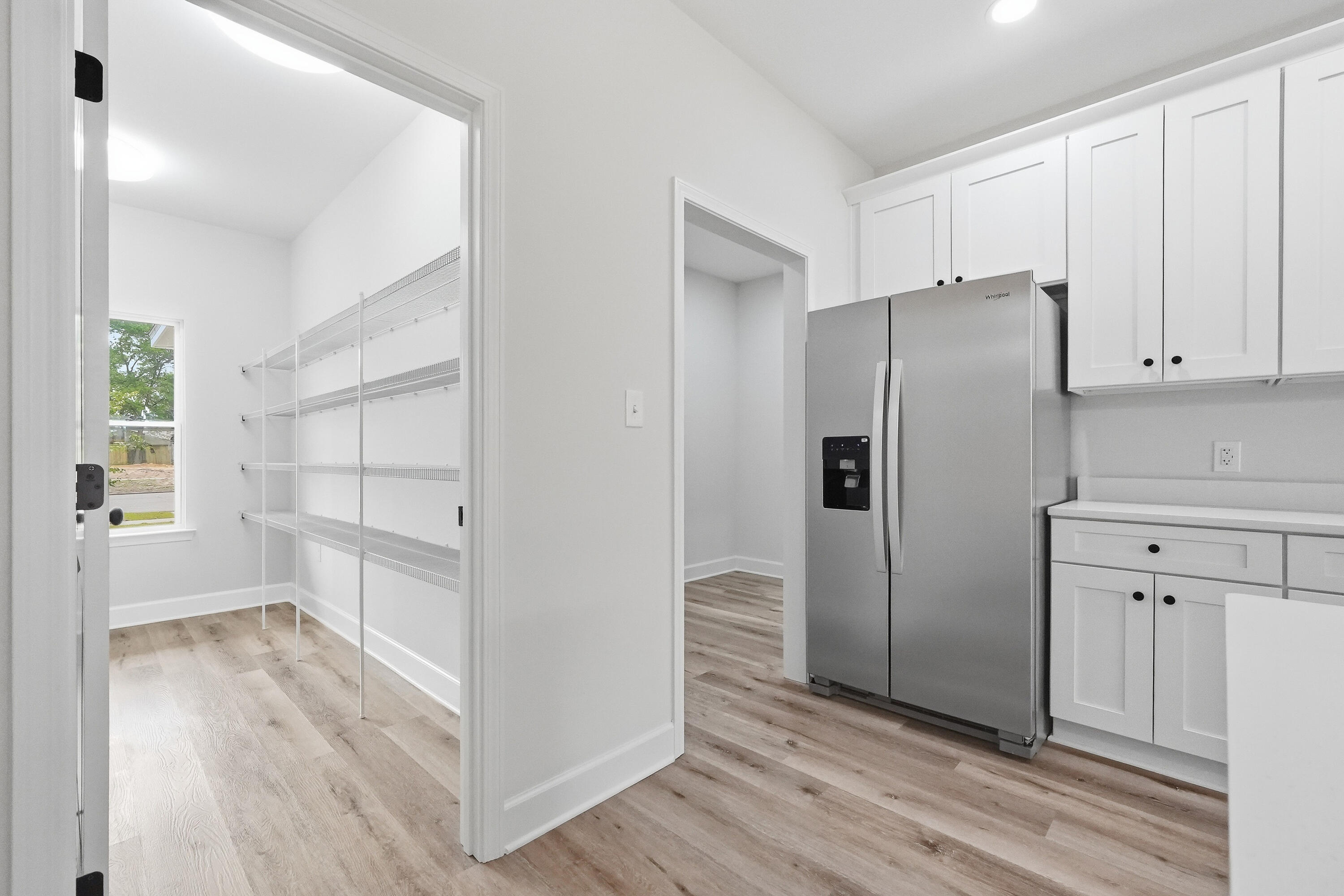 11 NW Wright Parkway