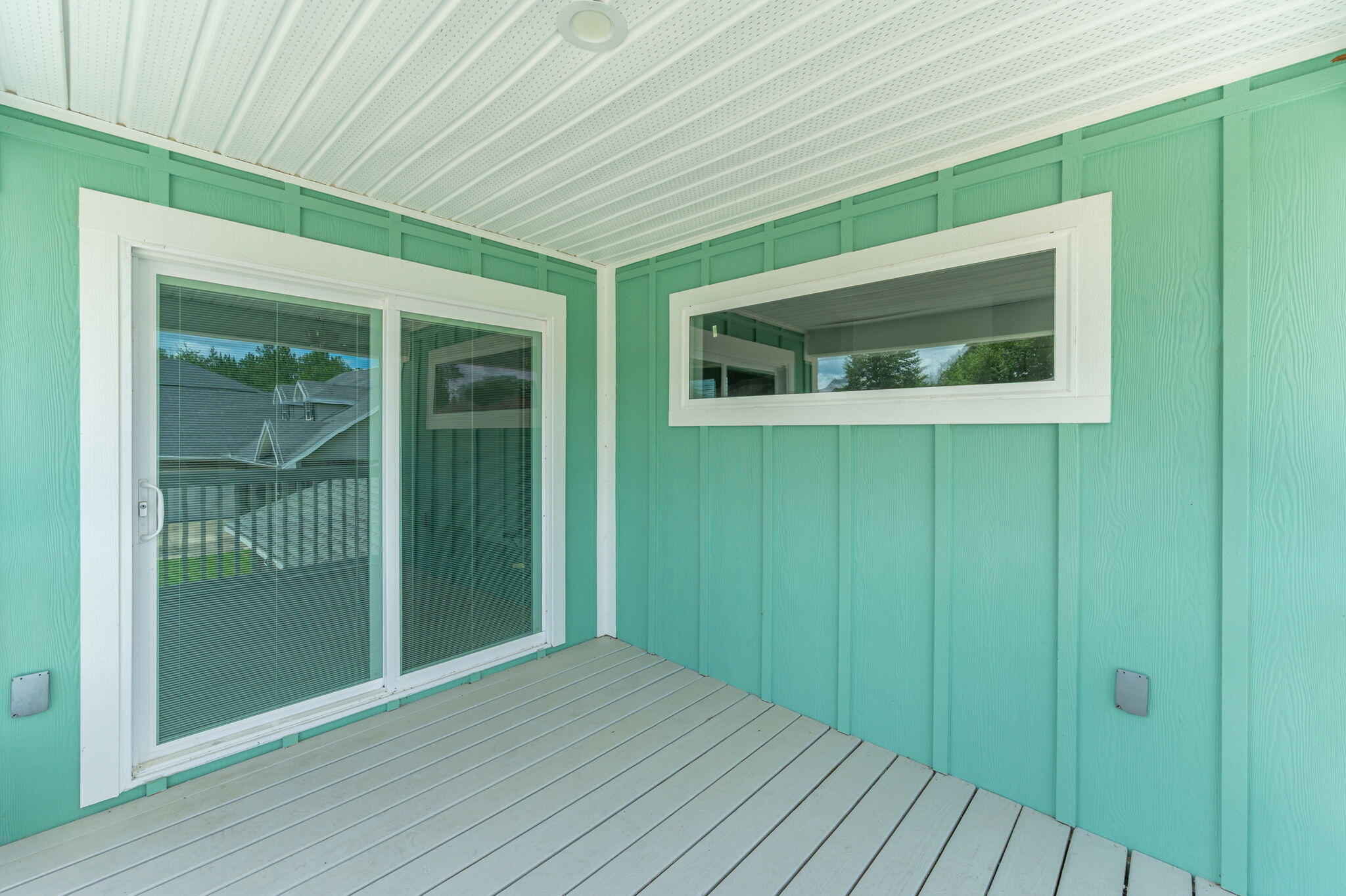 4516 Hermosa Road