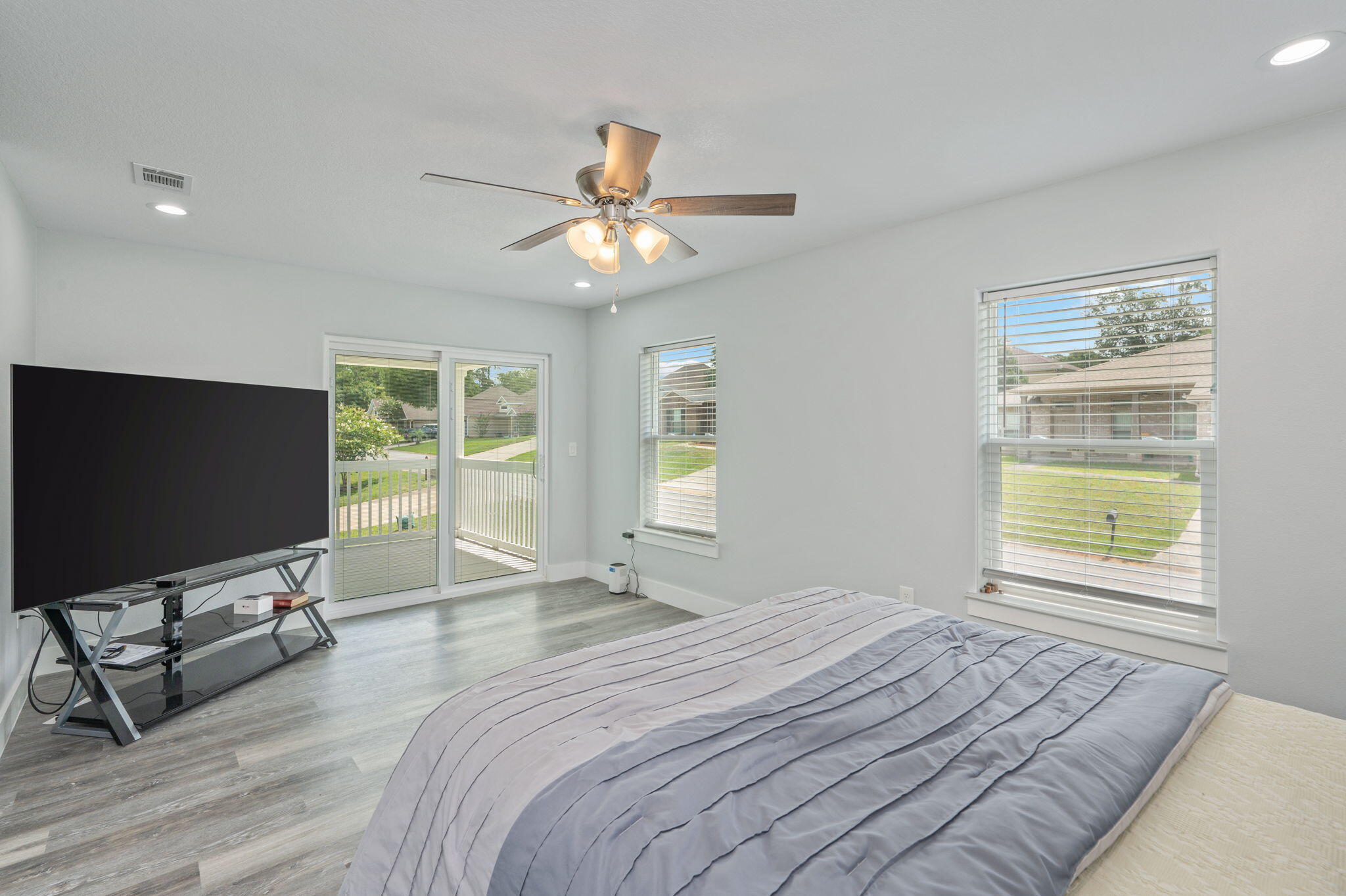 4516 Hermosa Road
