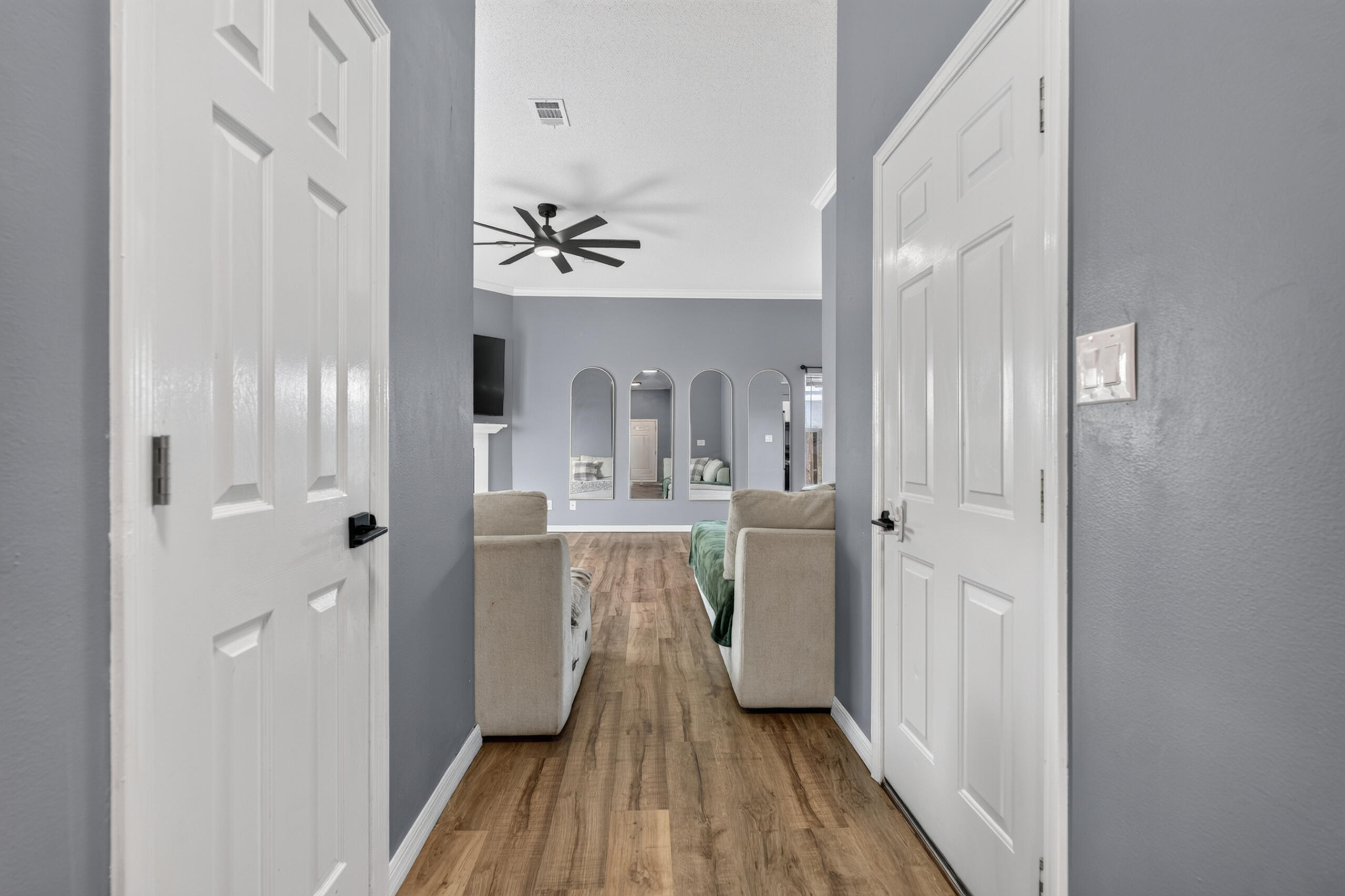 7 Forest Breeze Court