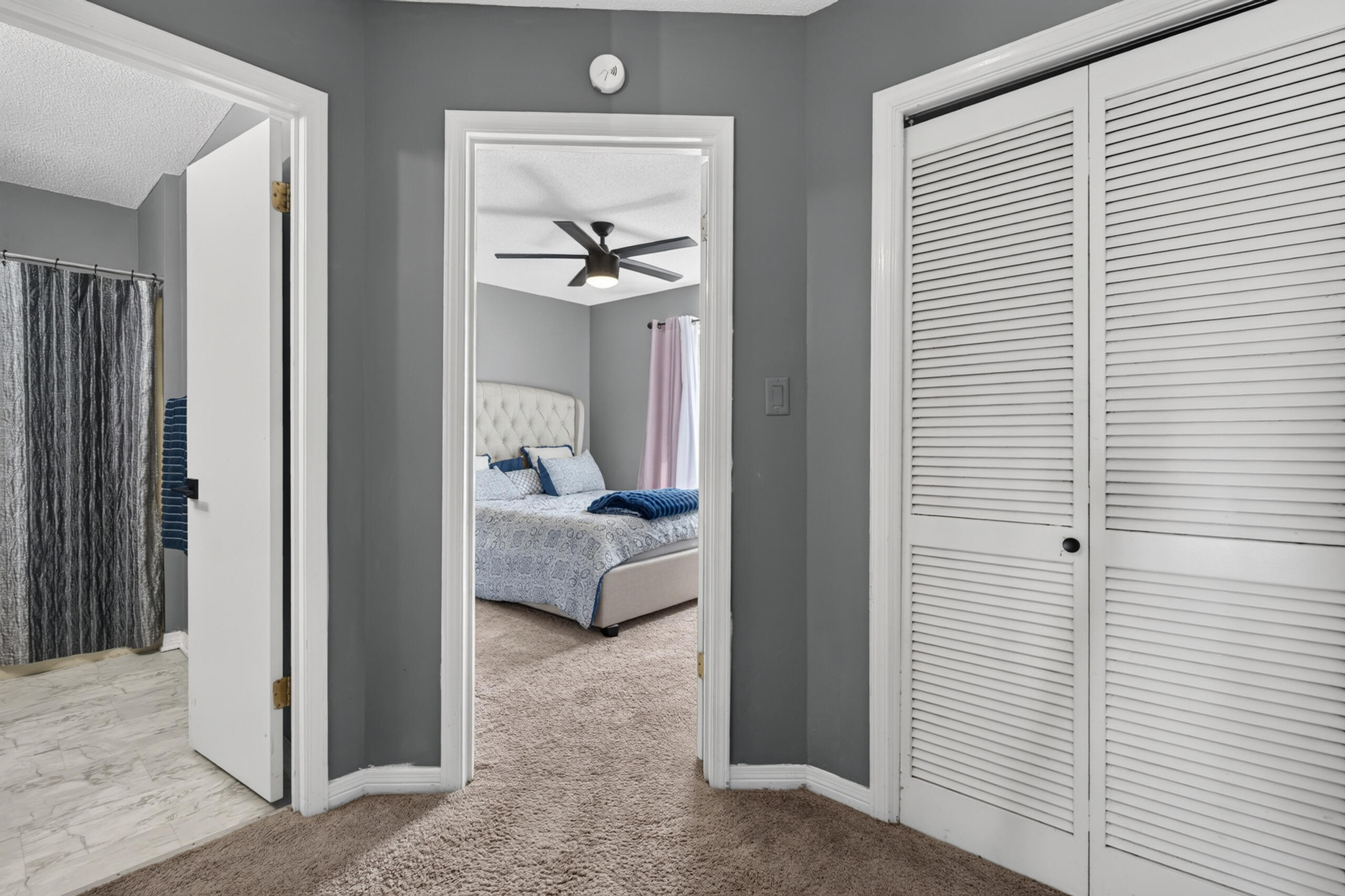 7 Forest Breeze Court