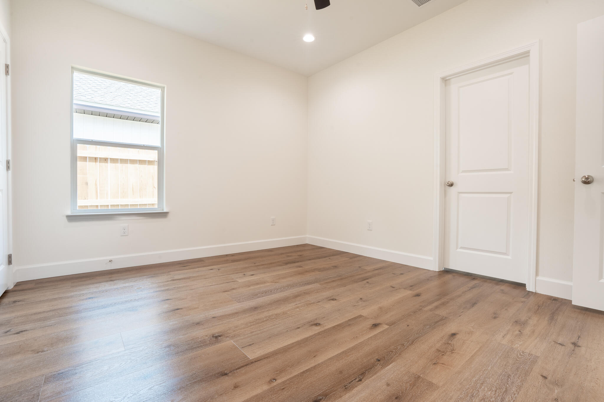 21 B 5th Avenue