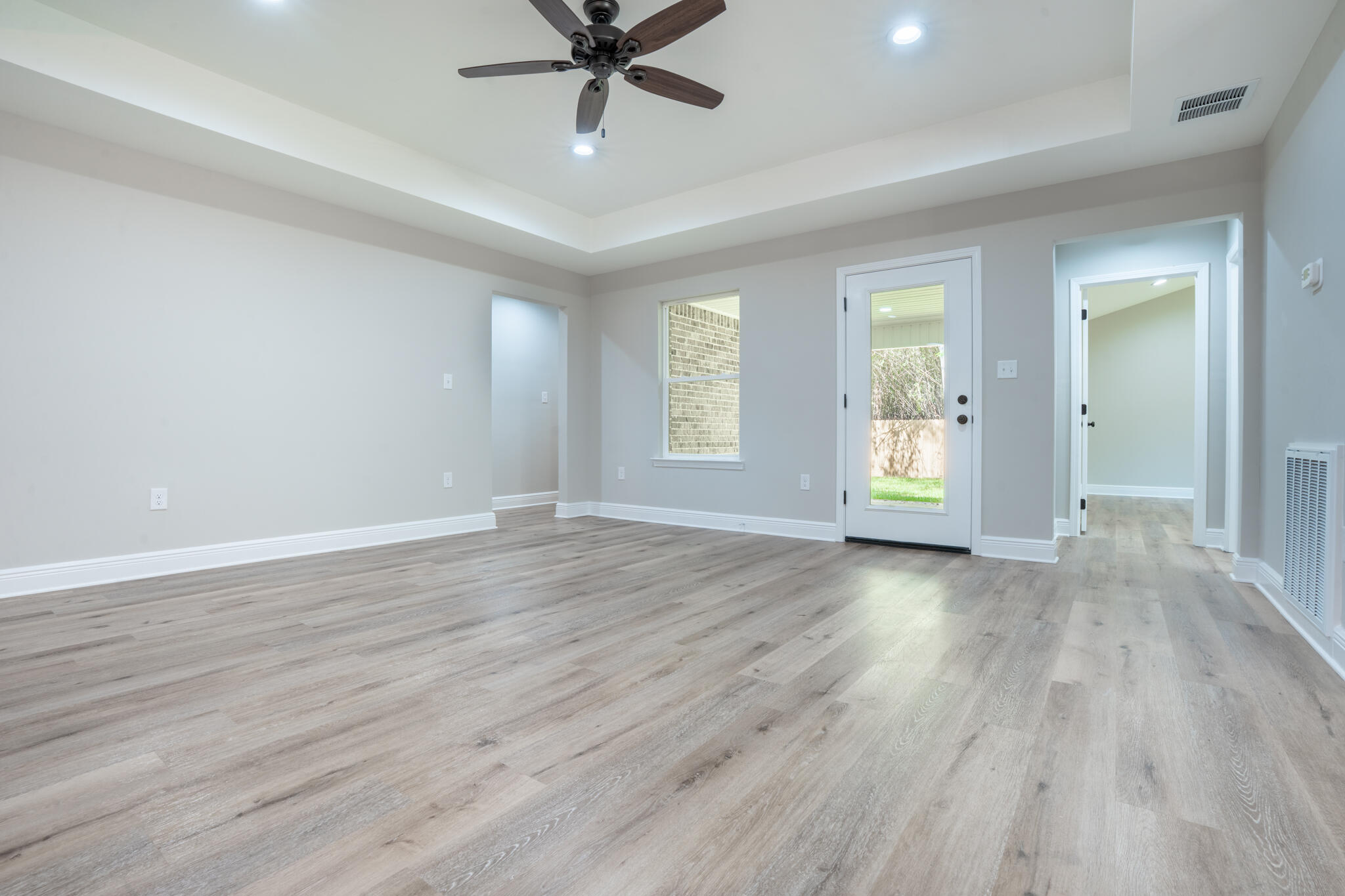 19 NW Highland Drive