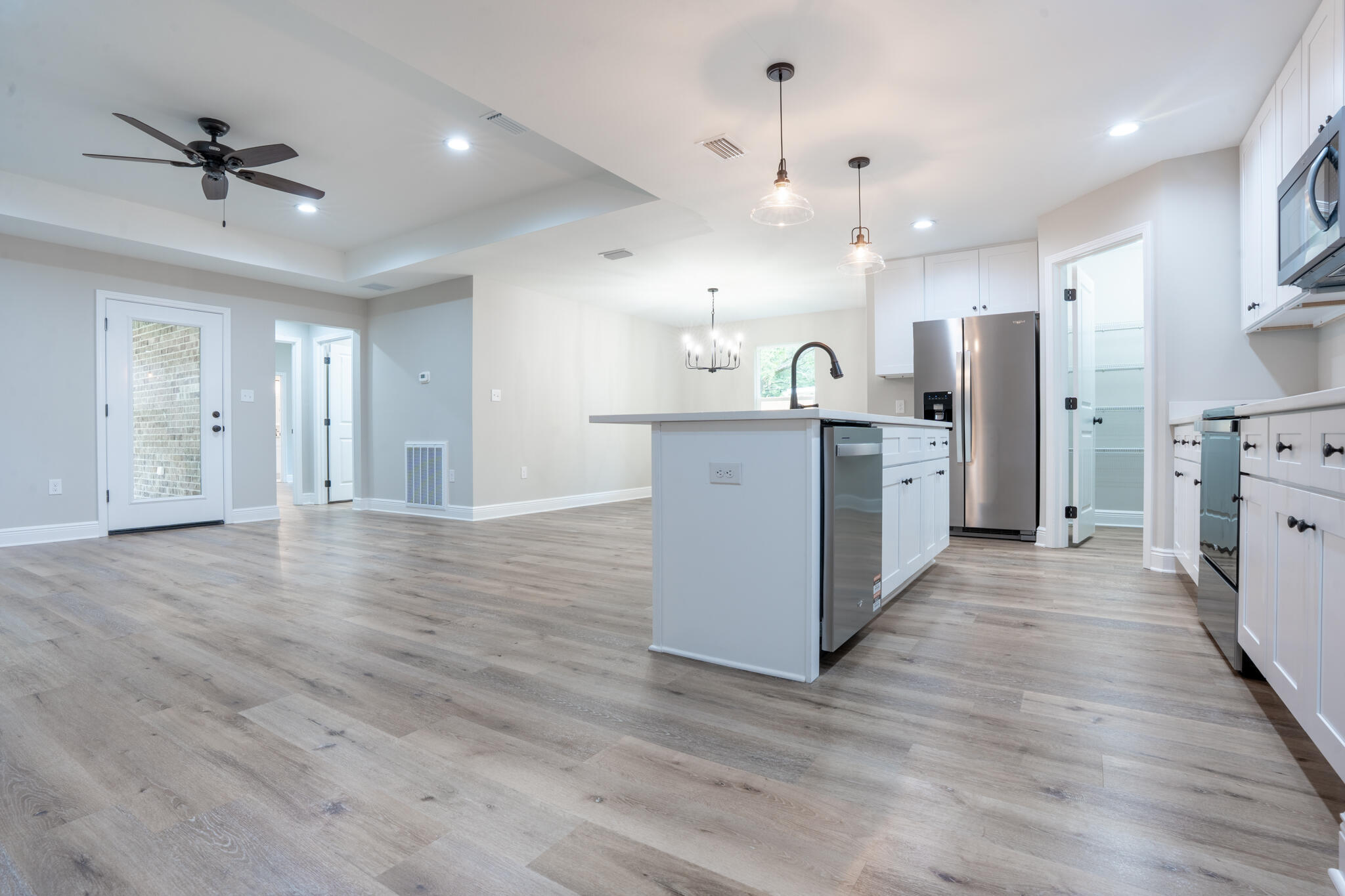 19 NW Highland Drive